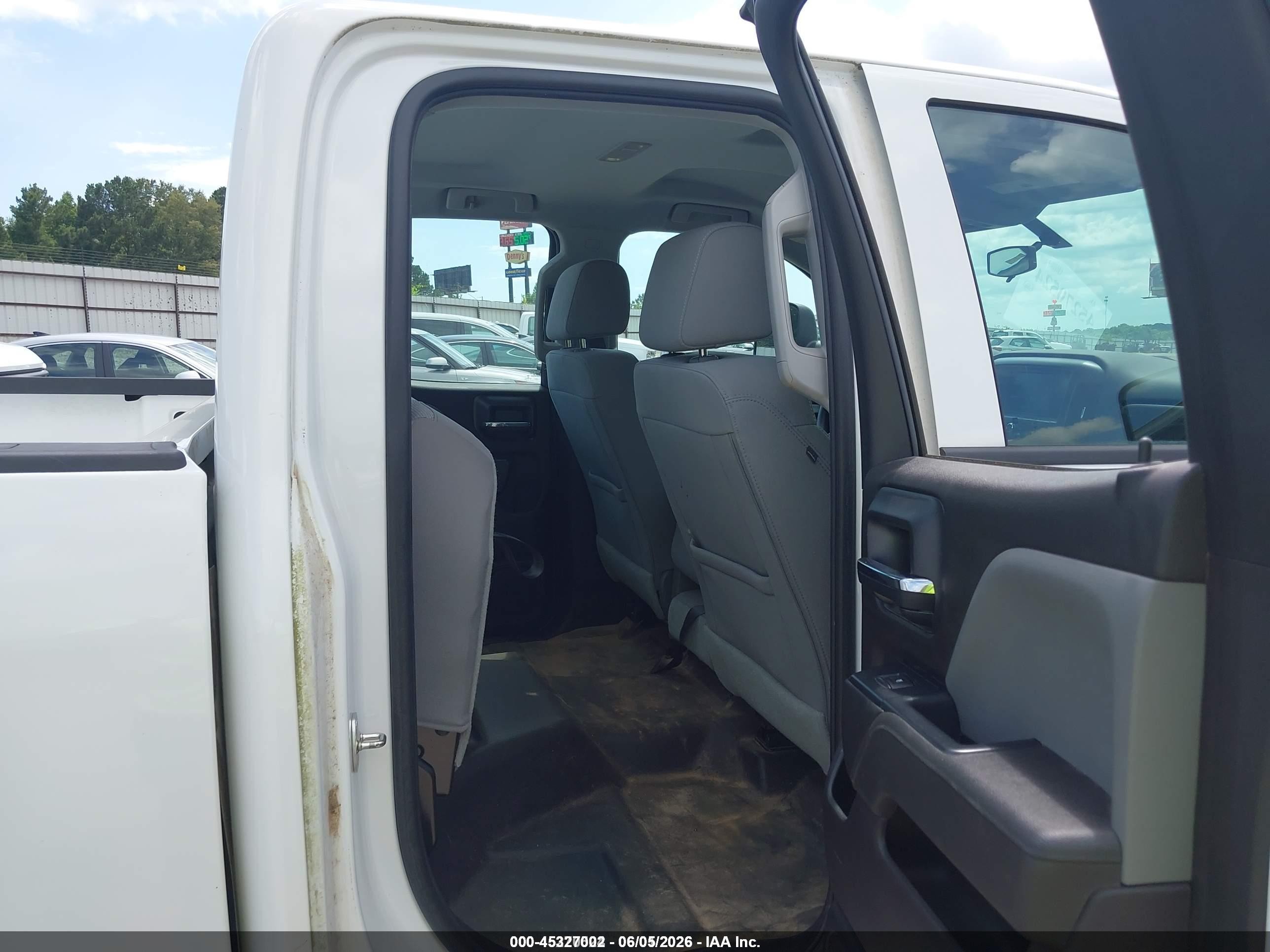 2017 Chevrolet Silverado 1500 Wt White vin: 1GCRCNEC2HZ158782
