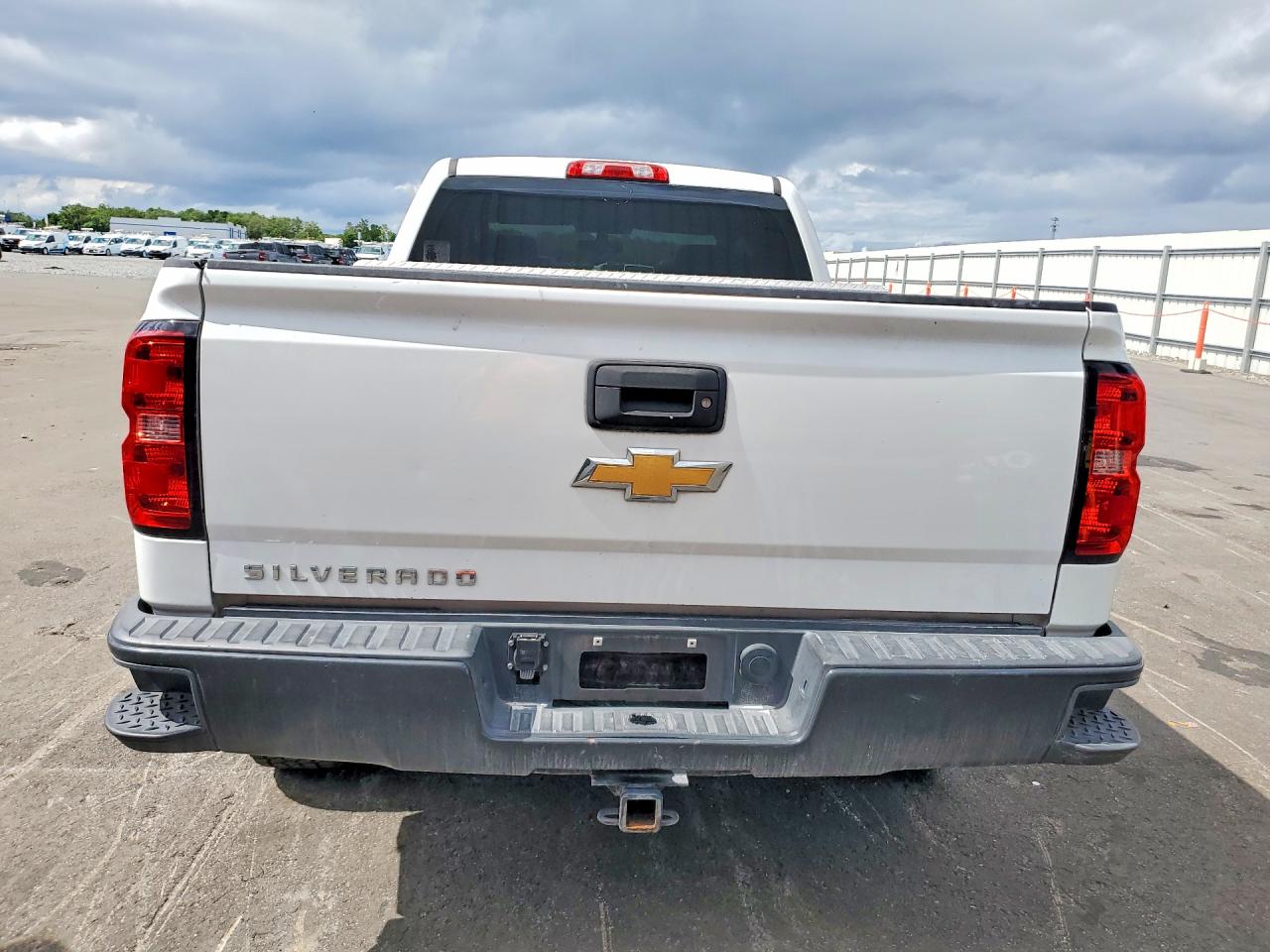 2017 Chevrolet Silverado C1500 Белый vin: 1GCRCNECXHZ300523