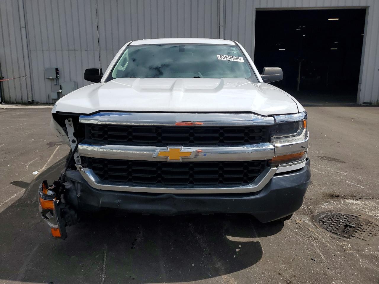 2017 Chevrolet Silverado C1500 Белый vin: 1GCRCNECXHZ300523