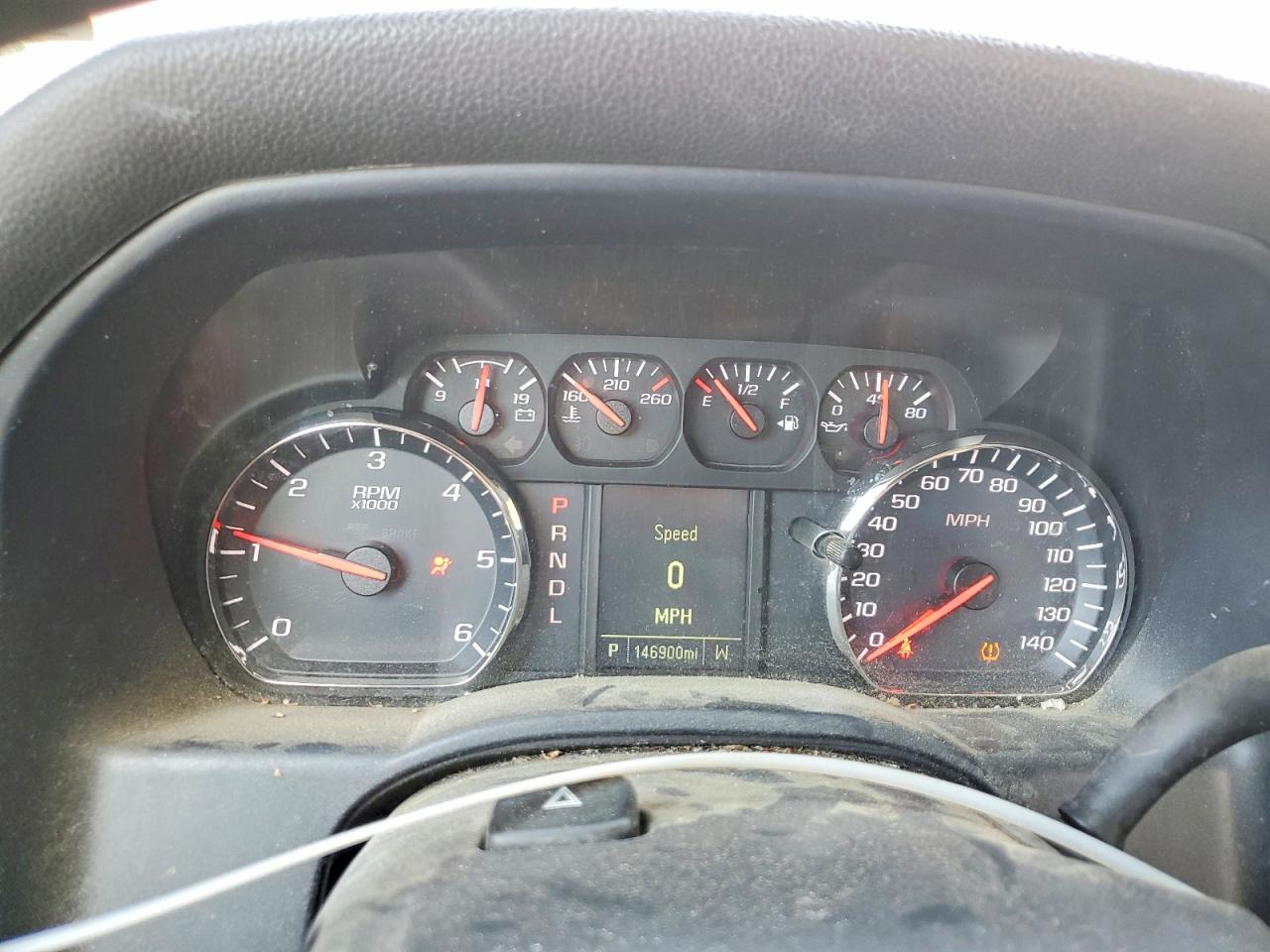 2018 Chevrolet Silverado C1500 Серебряный vin: 1GCRCNEH9JZ125991
