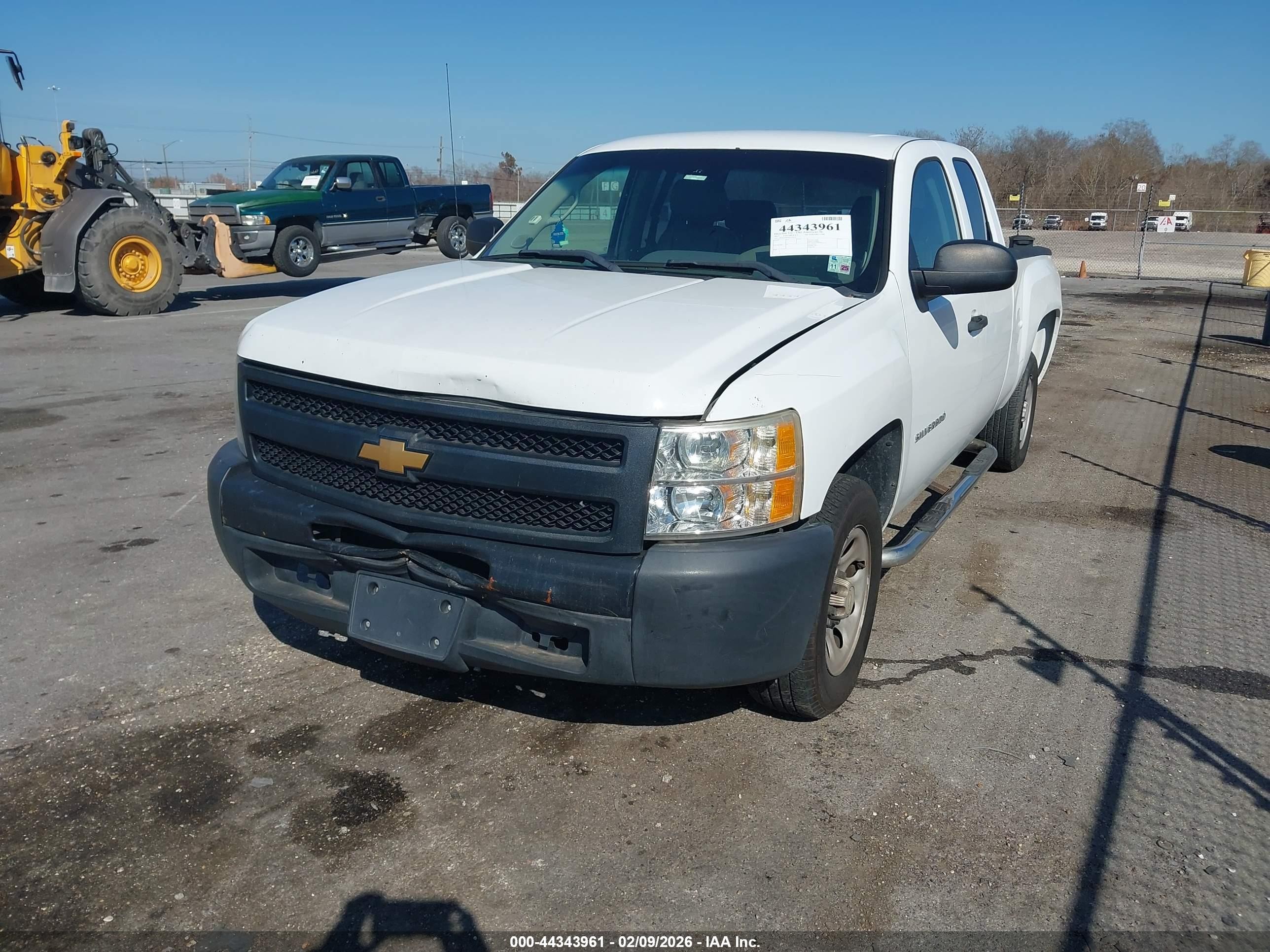 2013 Chevrolet Silverado 1500 Work Truck White vin: 1GCRCPE00DZ169212