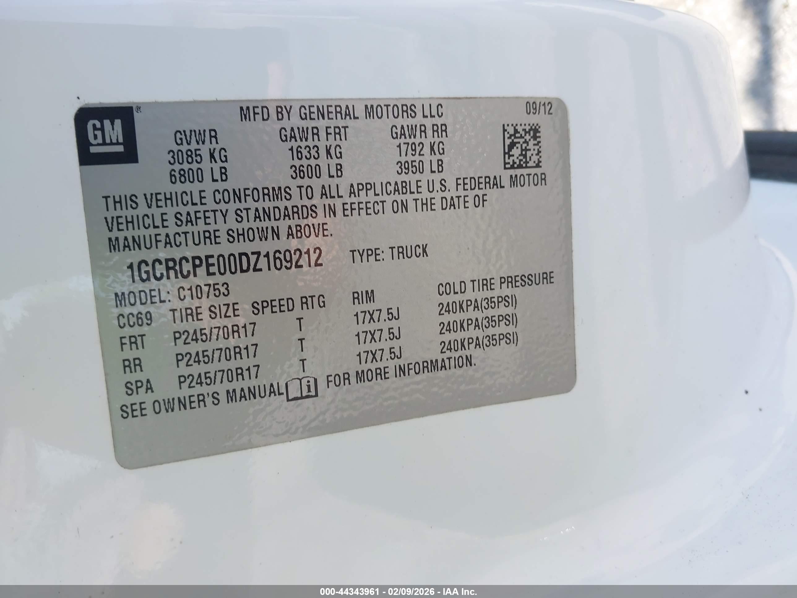 2013 Chevrolet Silverado 1500 Work Truck White vin: 1GCRCPE00DZ169212