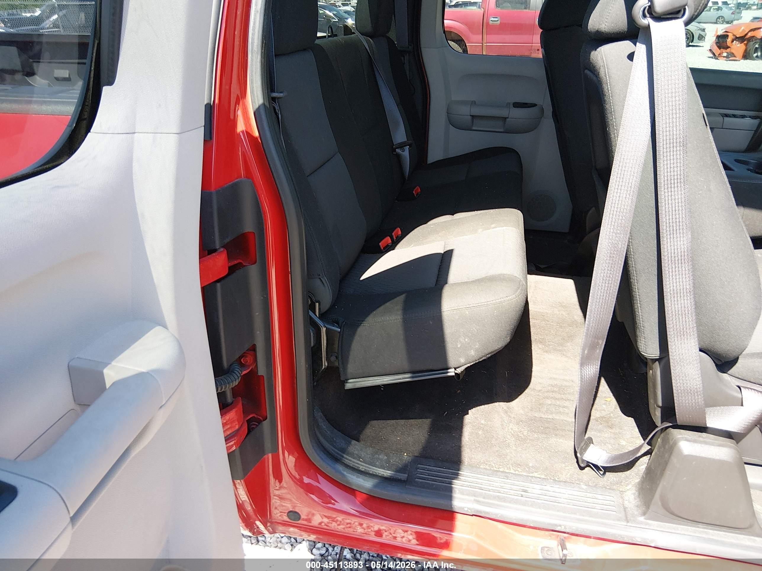 2013 Chevrolet Silverado 1500 Work Truck Red vin: 1GCRCPE05DZ390921