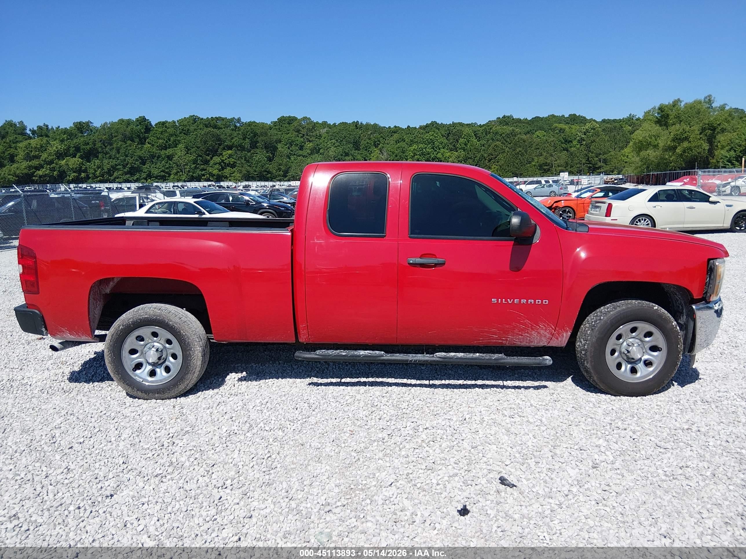 2013 Chevrolet Silverado 1500 Work Truck Red vin: 1GCRCPE05DZ390921