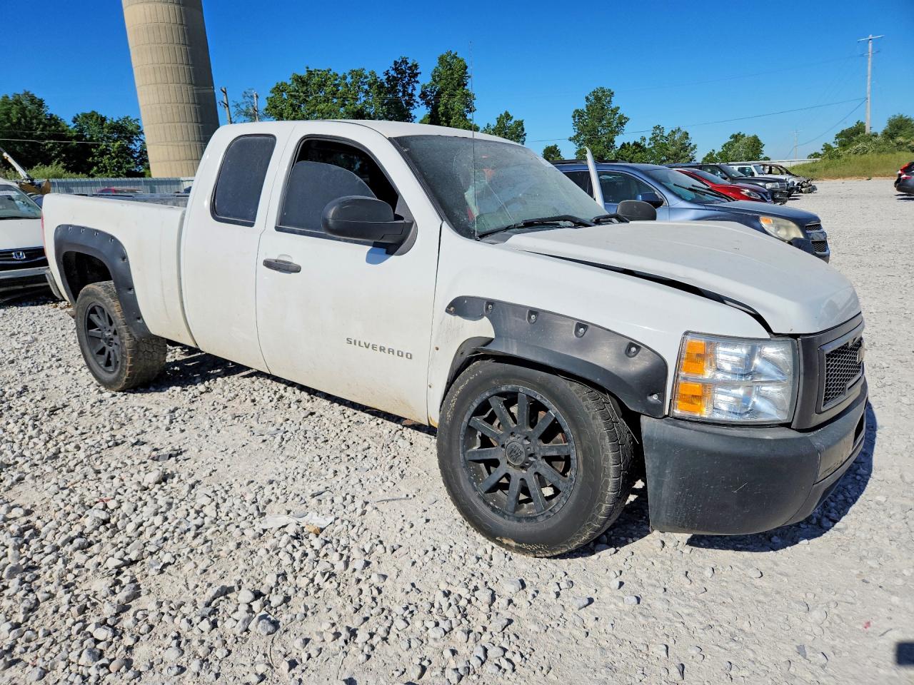 2013 Chevrolet Silverado C1500 White vin: 1GCRCPE06DZ229543