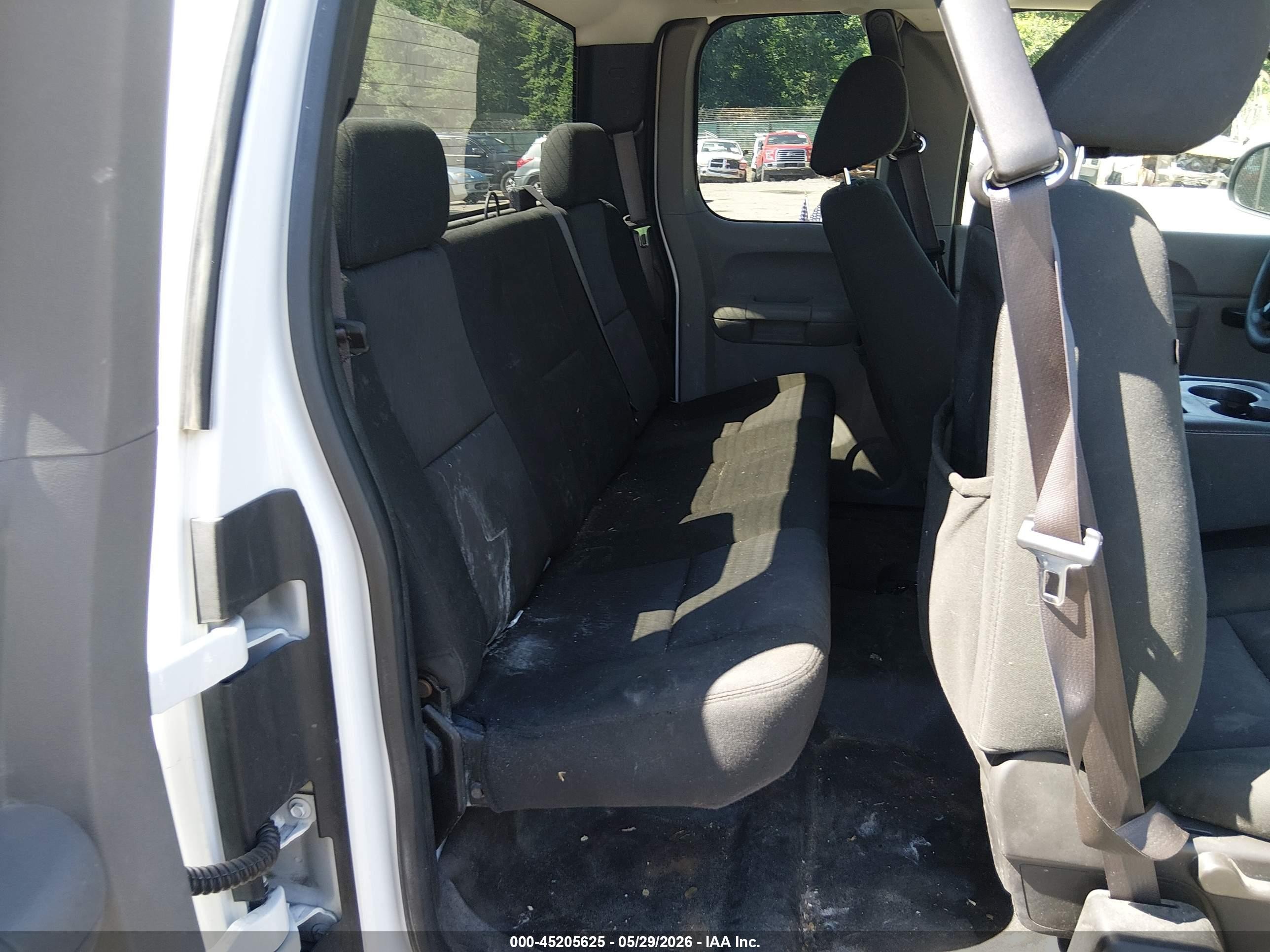 2012 Chevrolet Silverado 1500 Work Truck White vin: 1GCRCPE08CZ343025