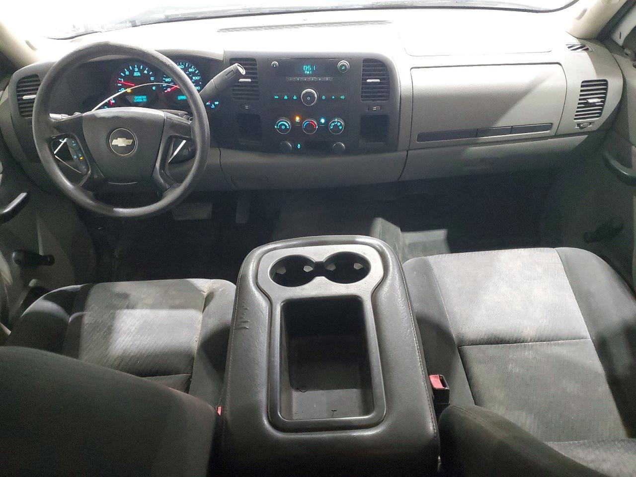2013 Chevrolet Silverado C1500 White vin: 1GCRCPEA2DZ268378