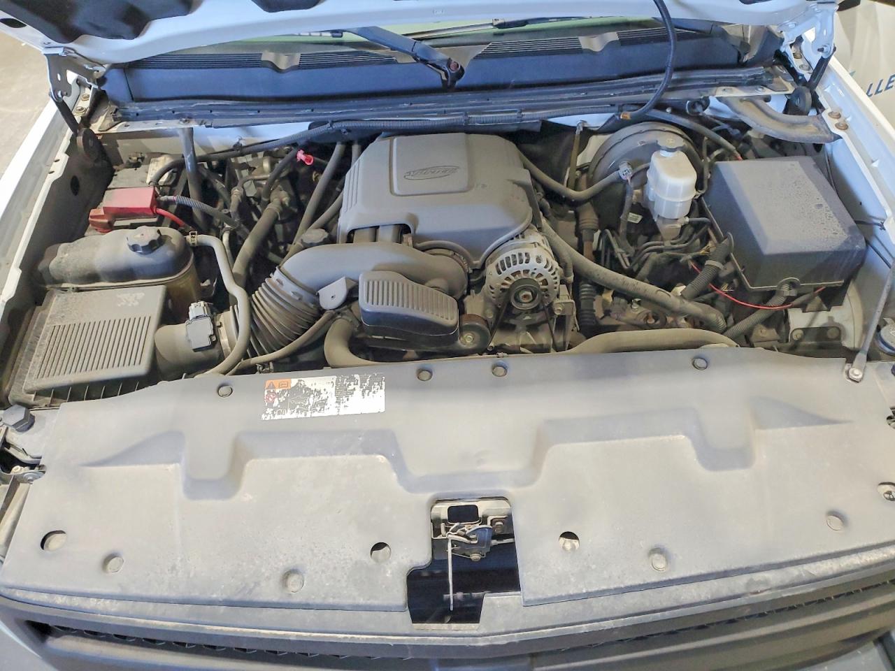 2013 Chevrolet Silverado C1500 White vin: 1GCRCPEA2DZ268378