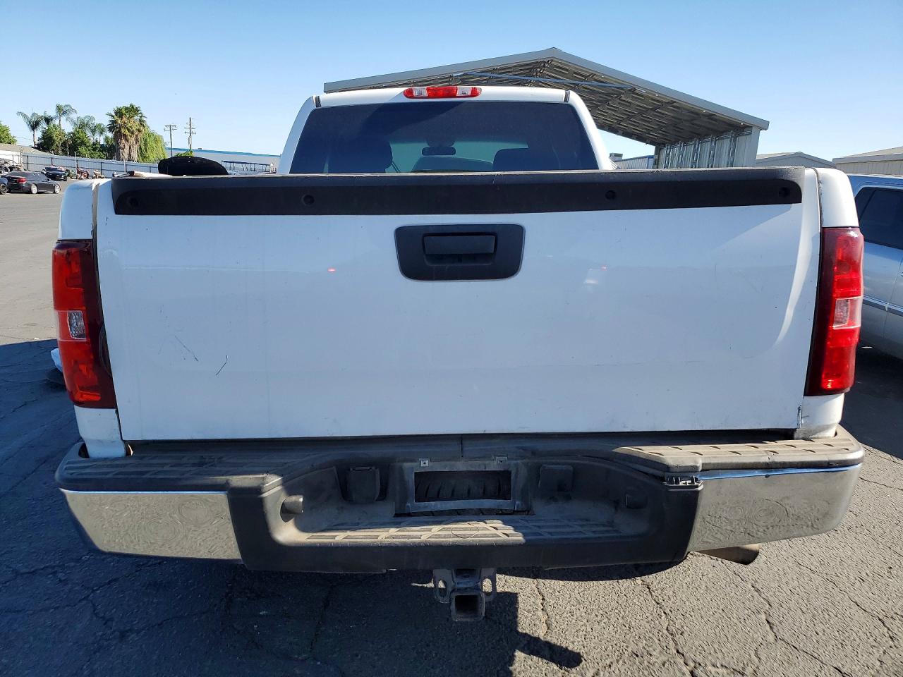 2012 Chevrolet Silverado C1500 White vin: 1GCRCPEA7CZ337208