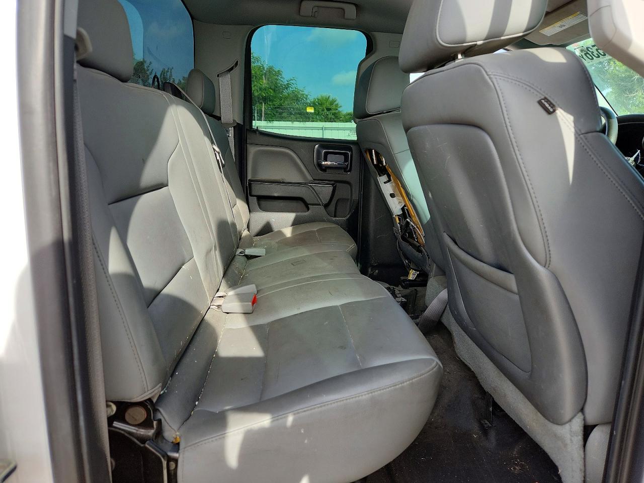 2015 Chevrolet Silverado C1500 White vin: 1GCRCPEC1FZ146289