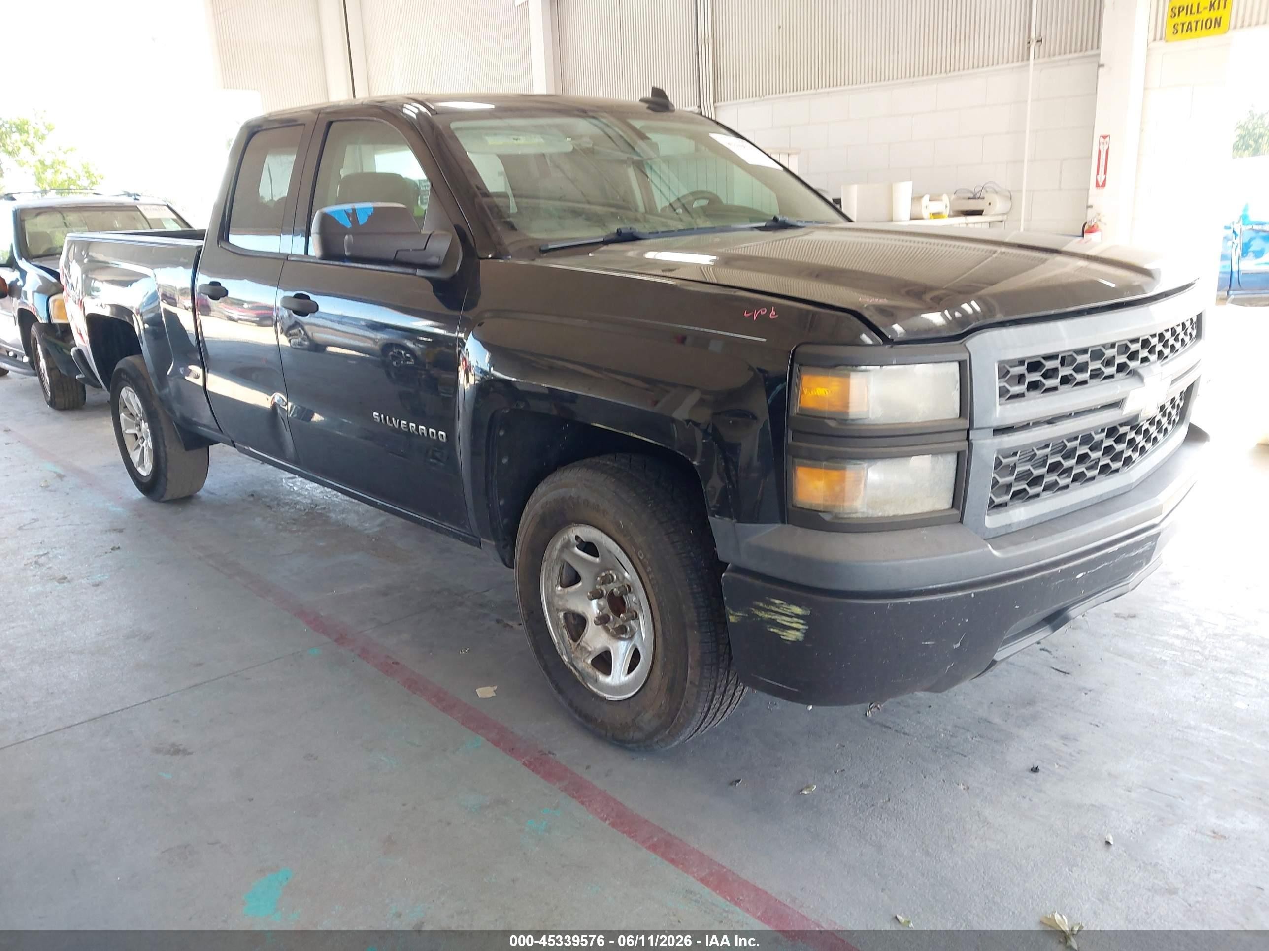 2015 Chevrolet Silverado 1500 Wt Black vin: 1GCRCPEC1FZ257666
