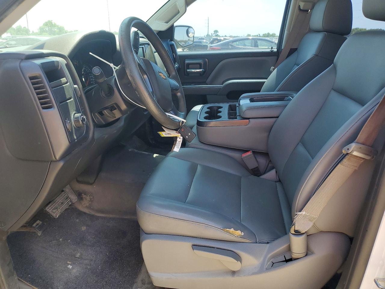 2015 Chevrolet Silverado C1500 White vin: 1GCRCPEC1FZ280719