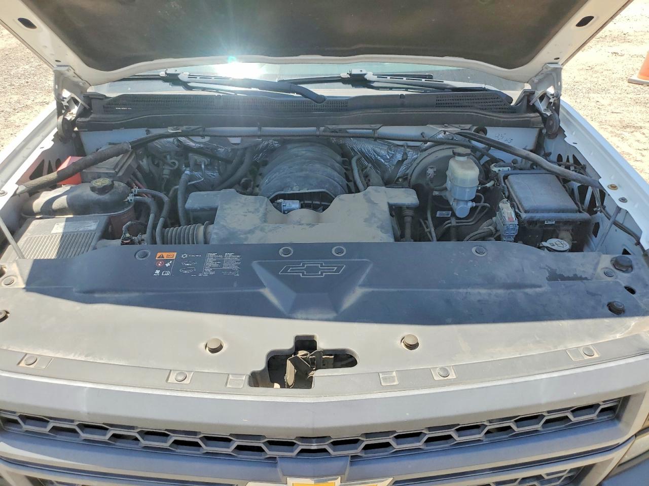 2015 Chevrolet Silverado C1500 White vin: 1GCRCPEC1FZ280719