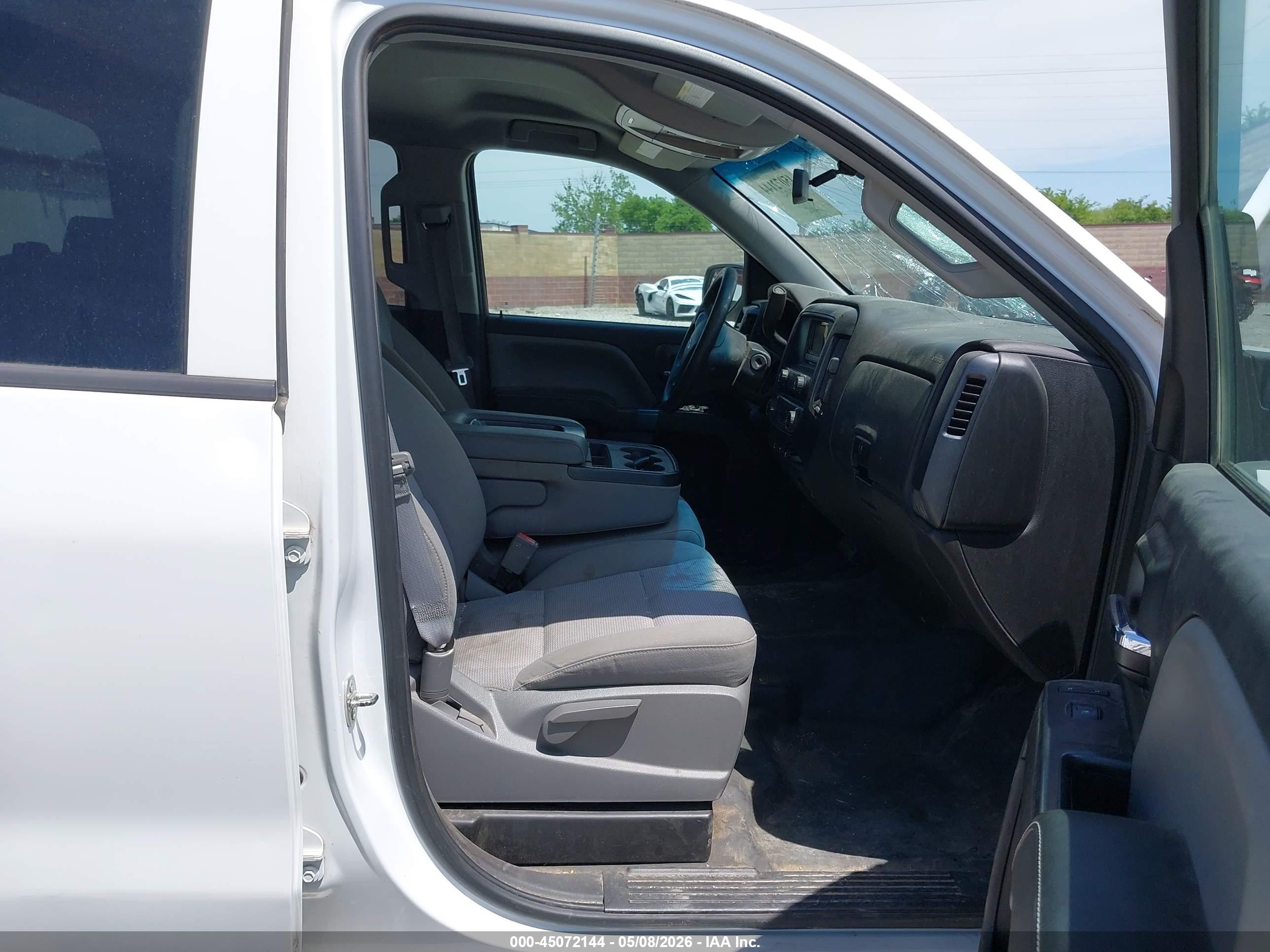 2015 Chevrolet Silverado 1500 Wt White vin: 1GCRCPEC7FZ302500