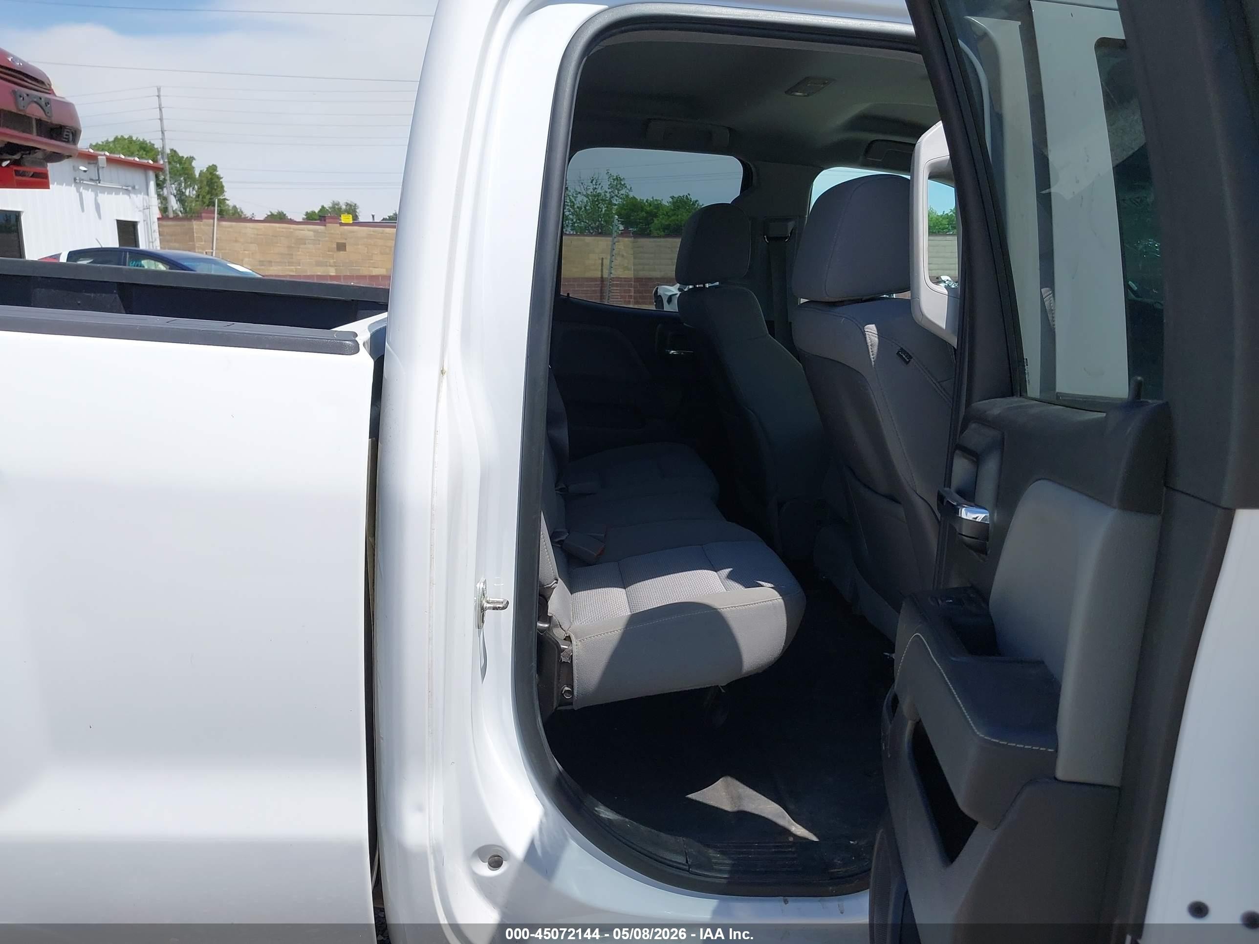 2015 Chevrolet Silverado 1500 Wt White vin: 1GCRCPEC7FZ302500