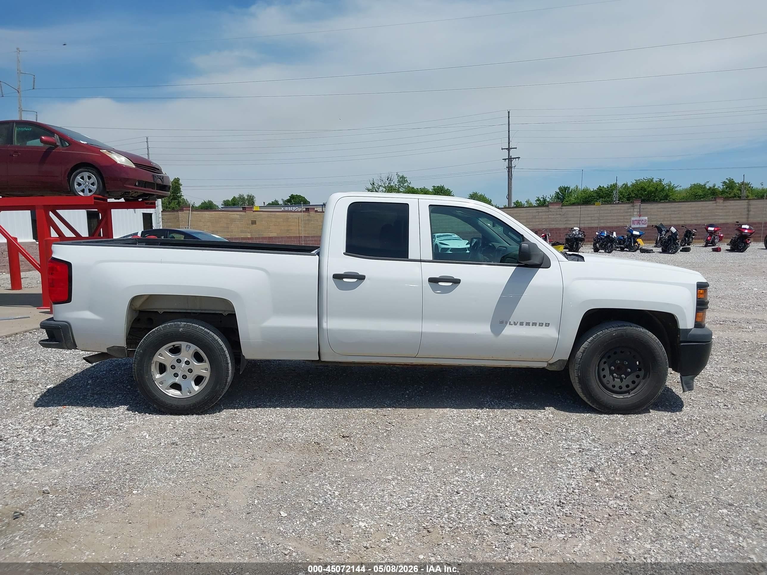2015 Chevrolet Silverado 1500 Wt White vin: 1GCRCPEC7FZ302500