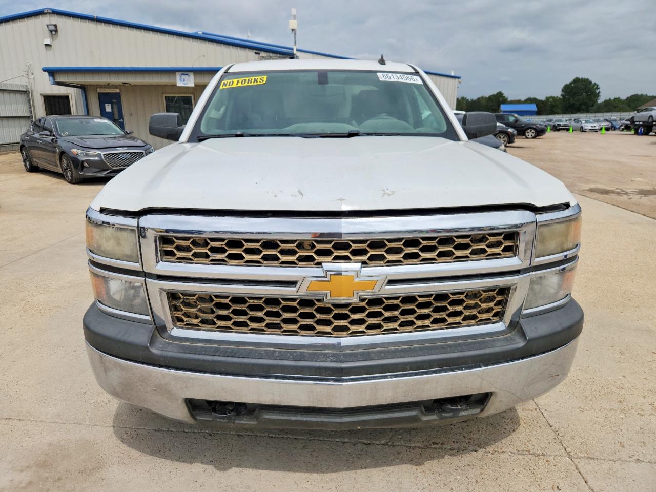 2014 Chevrolet Silverado C1500 White vin: 1GCRCPEC8EZ310491