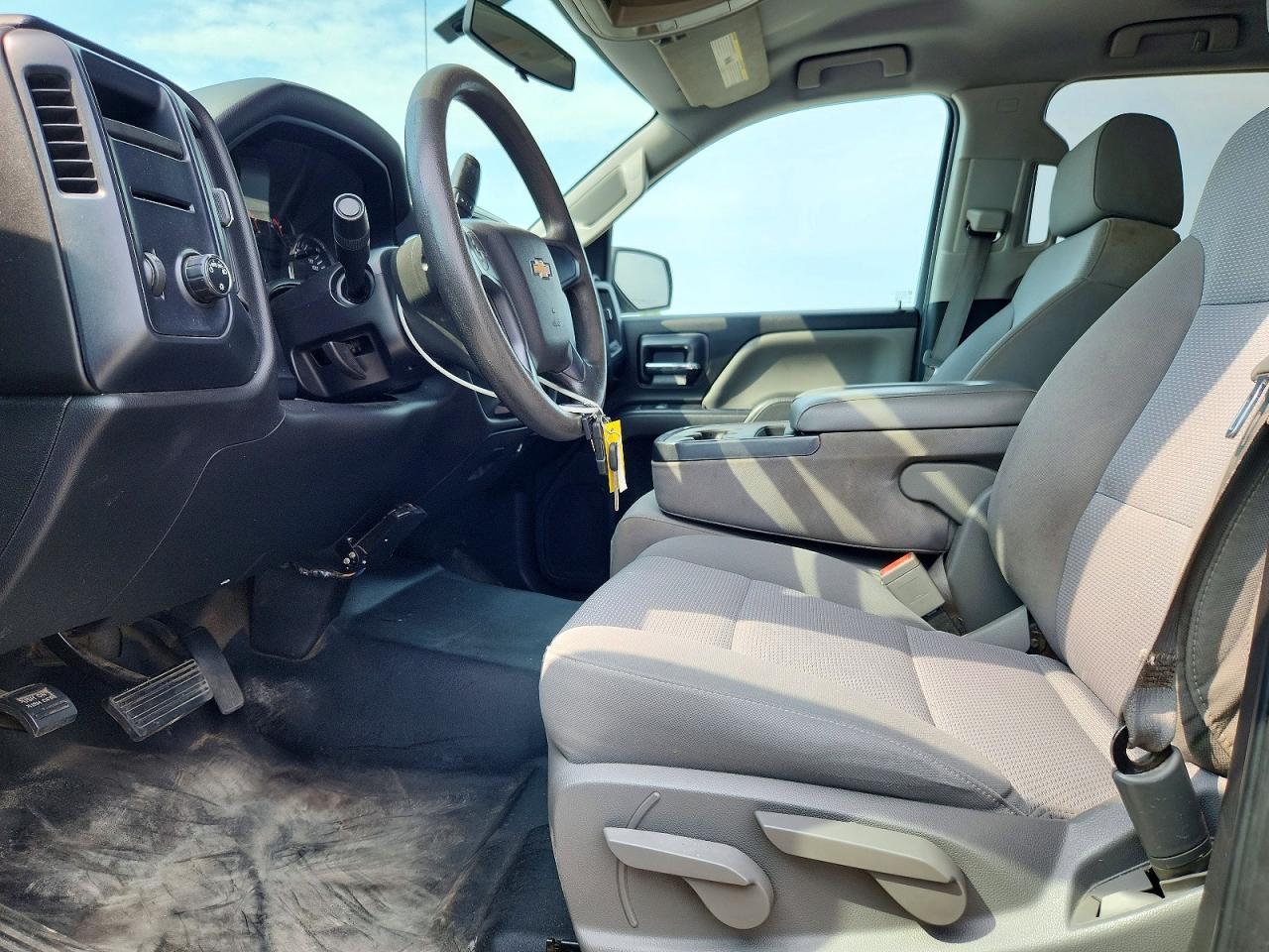 2015 Chevrolet Silverado C1500 Green vin: 1GCRCPEC8FZ255400