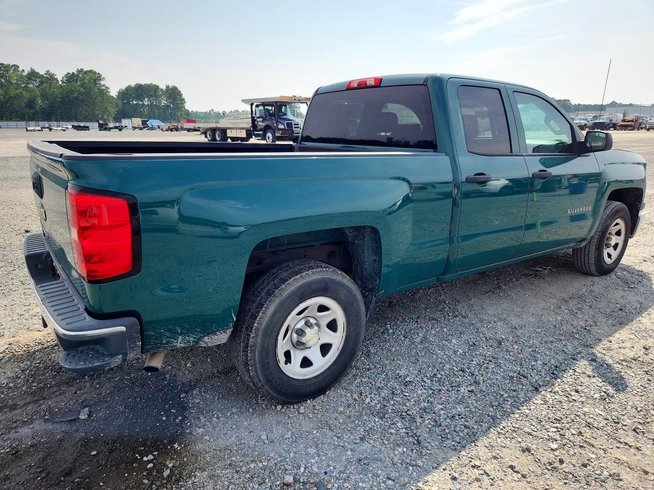 2015 Chevrolet Silverado C1500 Green vin: 1GCRCPEC8FZ255400