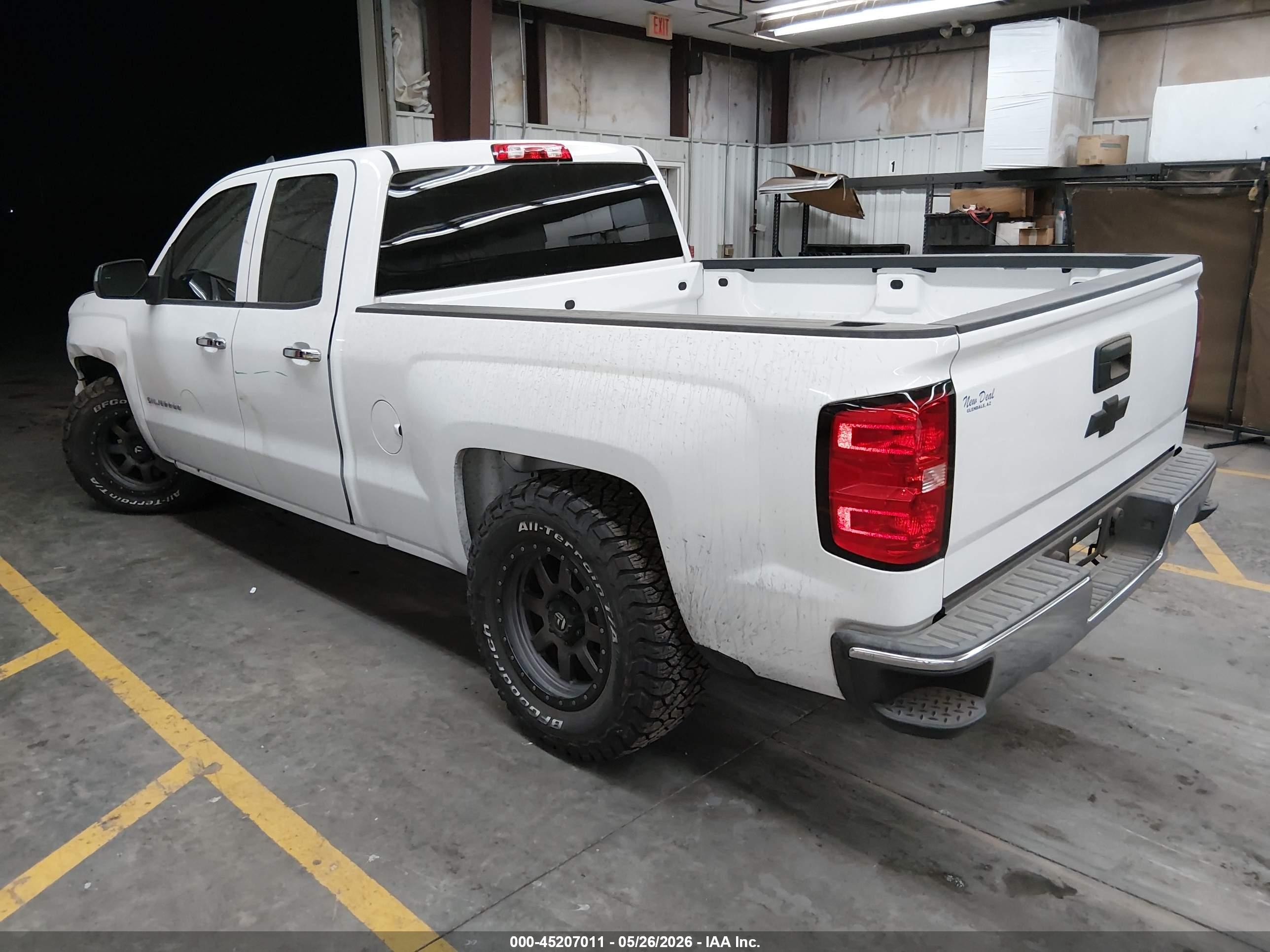 2015 Chevrolet Silverado 1500 Ls White vin: 1GCRCPEC8FZ329060
