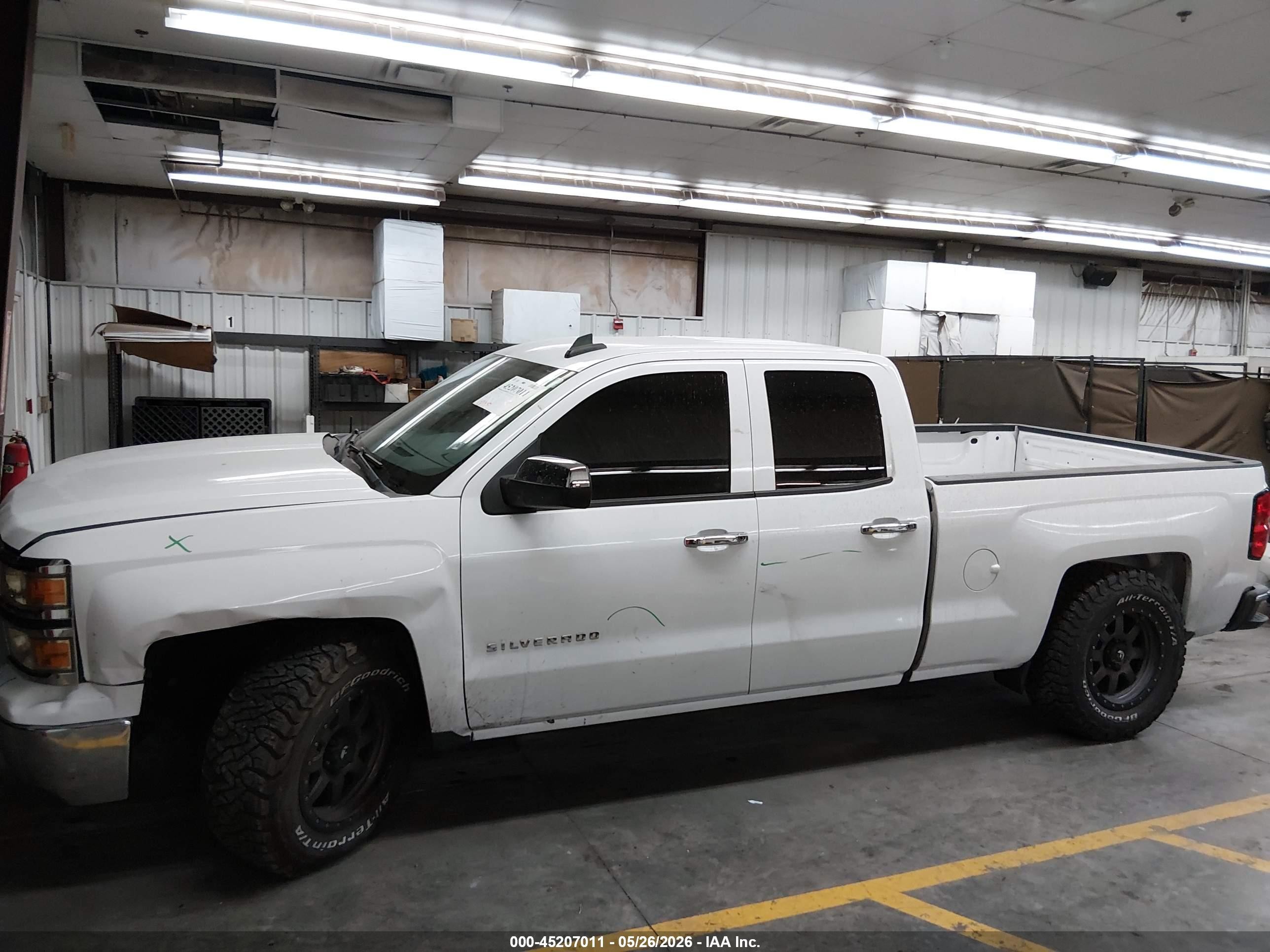 2015 Chevrolet Silverado 1500 Ls White vin: 1GCRCPEC8FZ329060