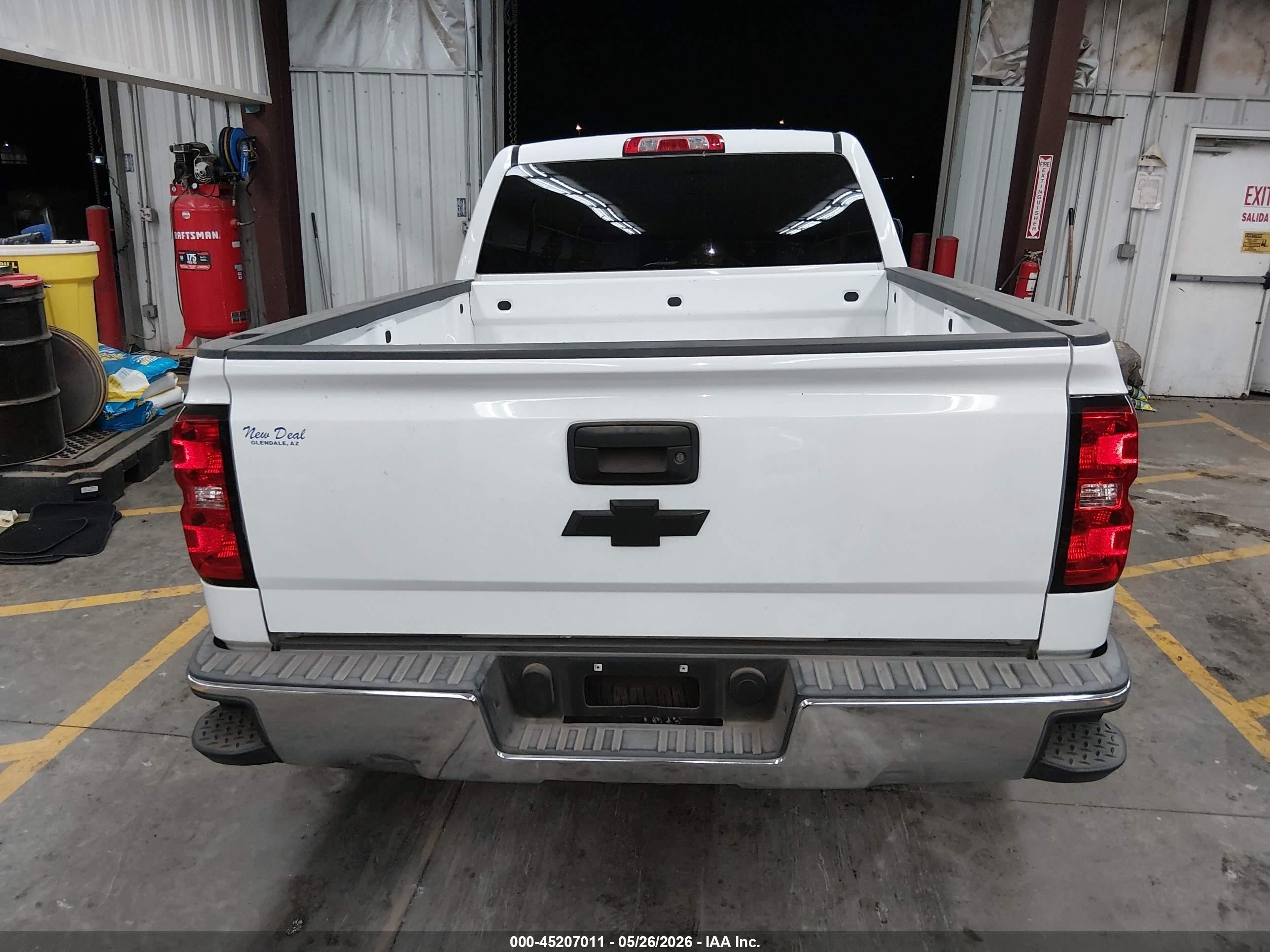 2015 Chevrolet Silverado 1500 Ls White vin: 1GCRCPEC8FZ329060