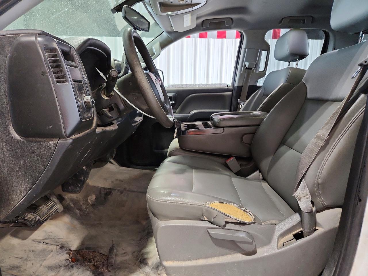 2015 Chevrolet Silverado C1500 White vin: 1GCRCPEC9FZ158495