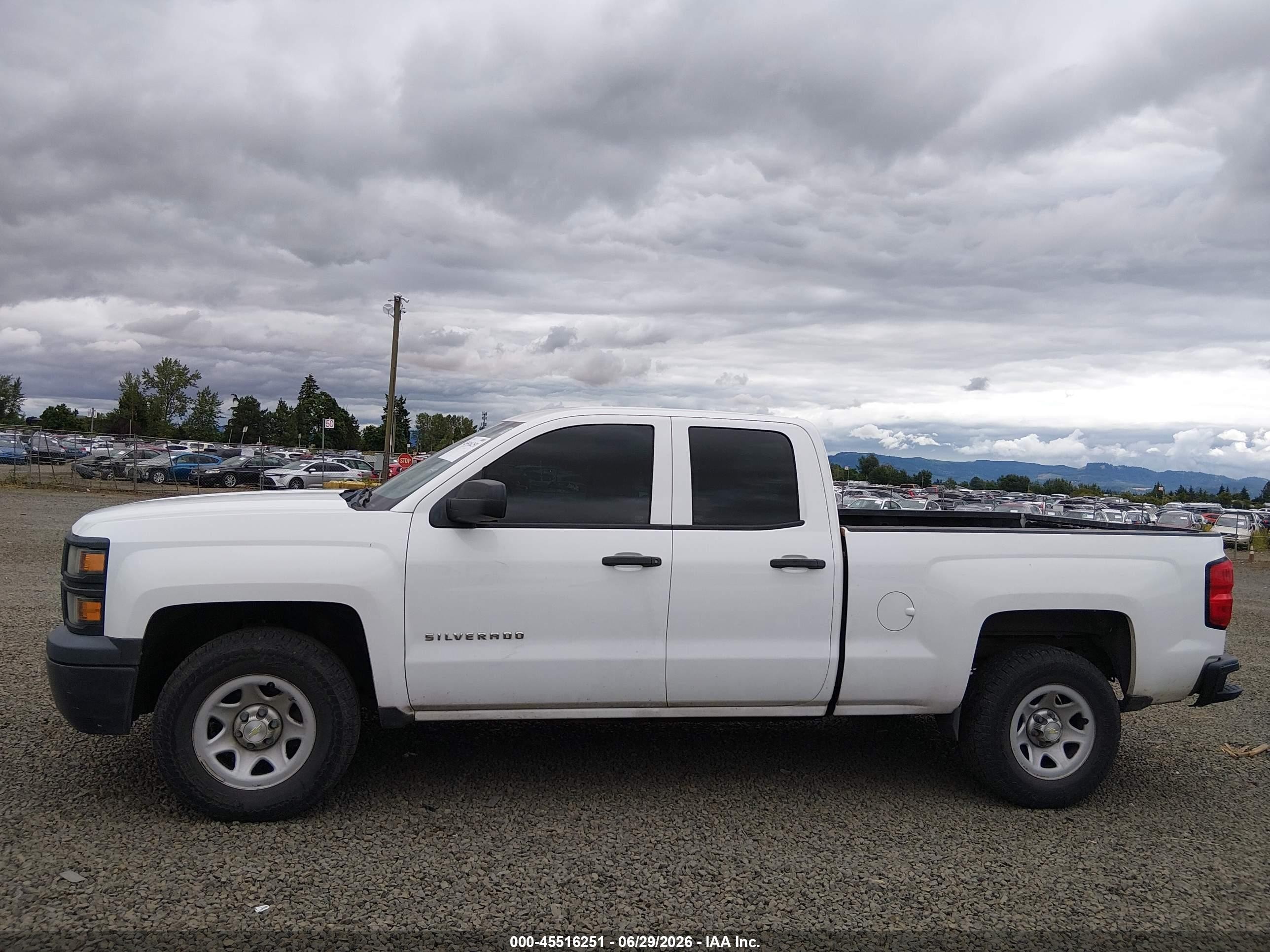 2014 Chevrolet Silverado 1500 Work Truck 1wt White vin: 1GCRCPECXEZ344660