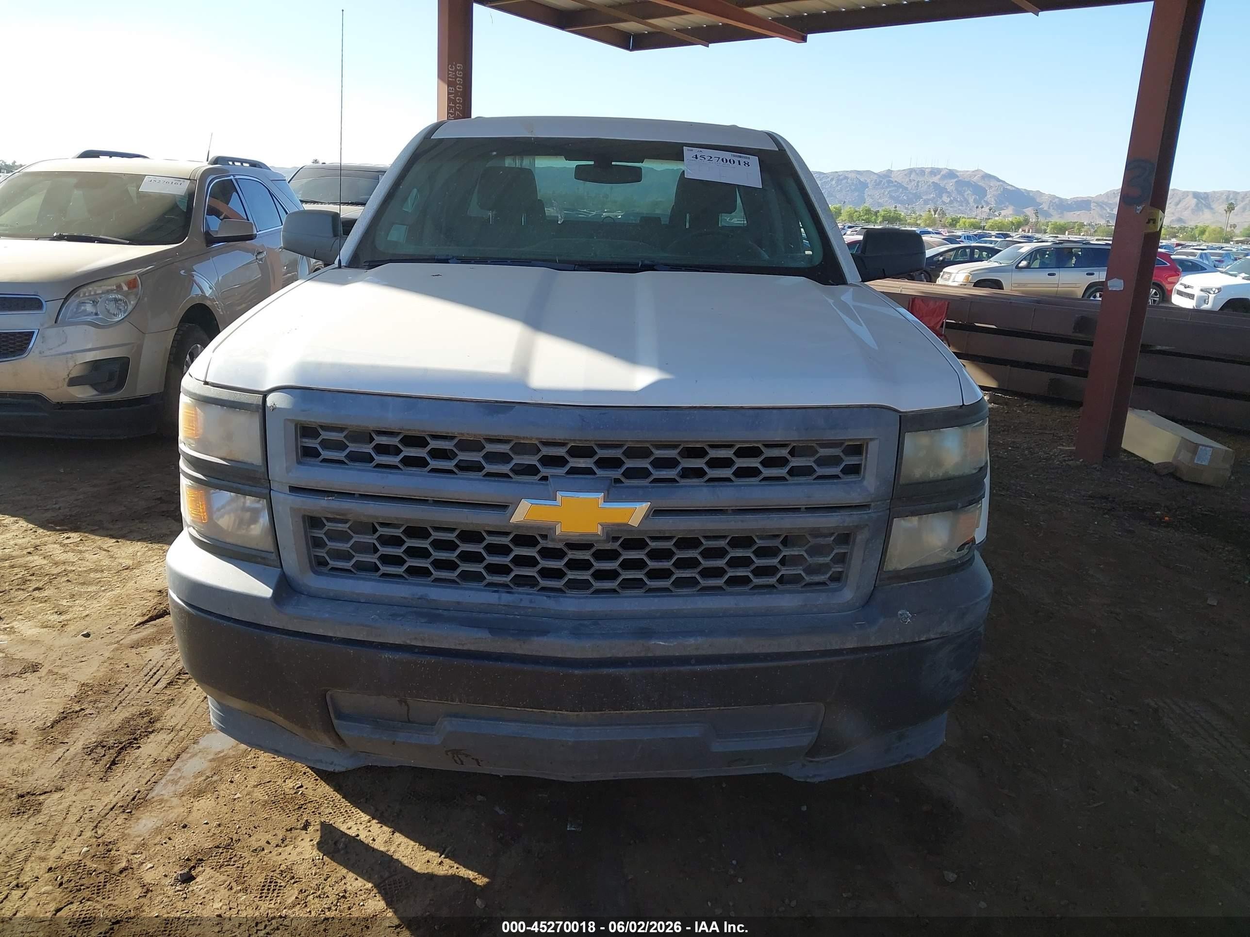 2015 Chevrolet Silverado 1500 Wt White vin: 1GCRCPEH0FZ254124