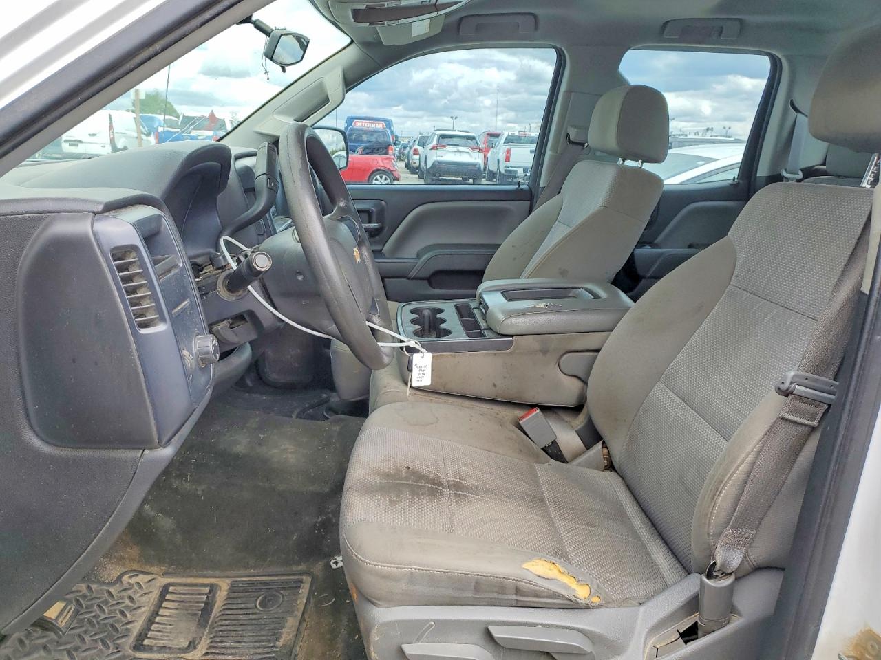 2014 Chevrolet Silverado C1500 White vin: 1GCRCPEH1EZ345627