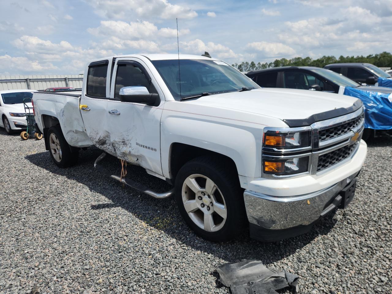 2015 Chevrolet Silverado C1500 Белый vin: 1GCRCPEH1FZ404676