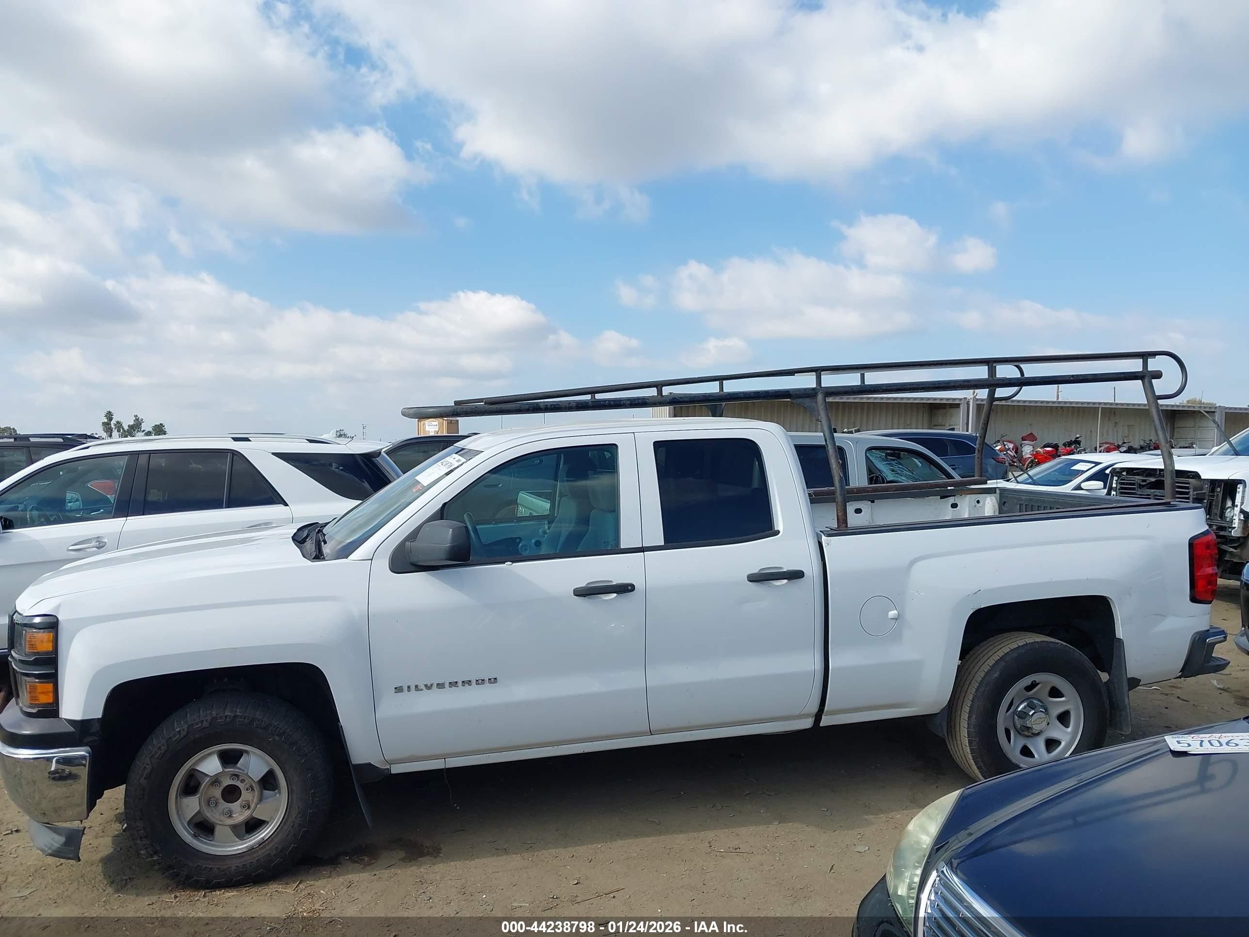 2014 Chevrolet Silverado 1500 Work Truck 1wt White vin: 1GCRCPEH2EZ157912