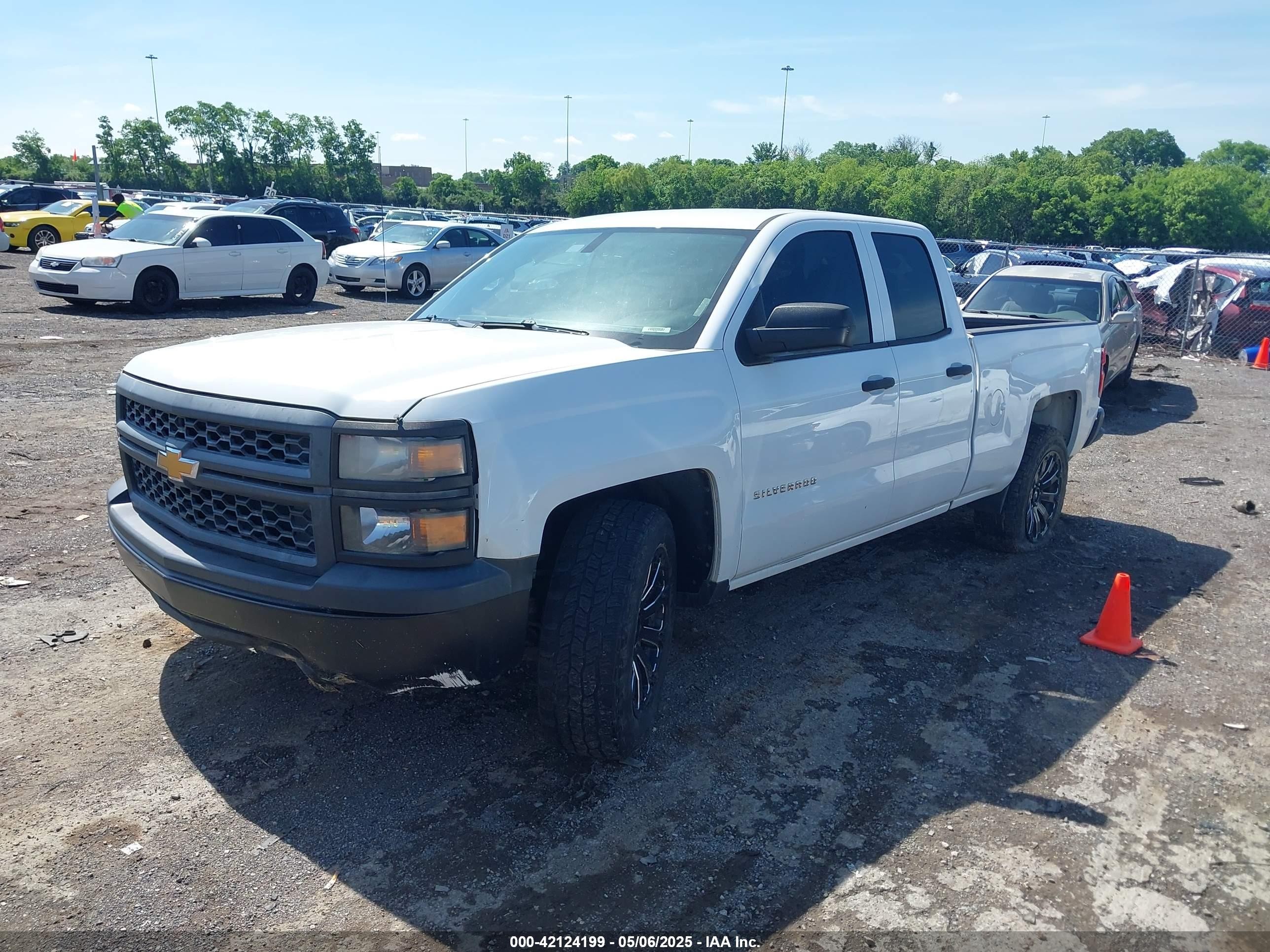 2014 Chevrolet Silverado 1500 Work Truck 1wt White vin: 1GCRCPEH4EZ260524