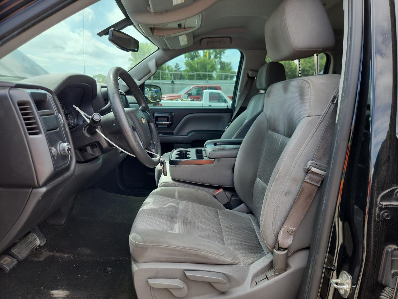 2015 Chevrolet Silverado C1500 Black vin: 1GCRCPEH4FZ441222 Damage: Right Front Seat, Stained, Permanent
