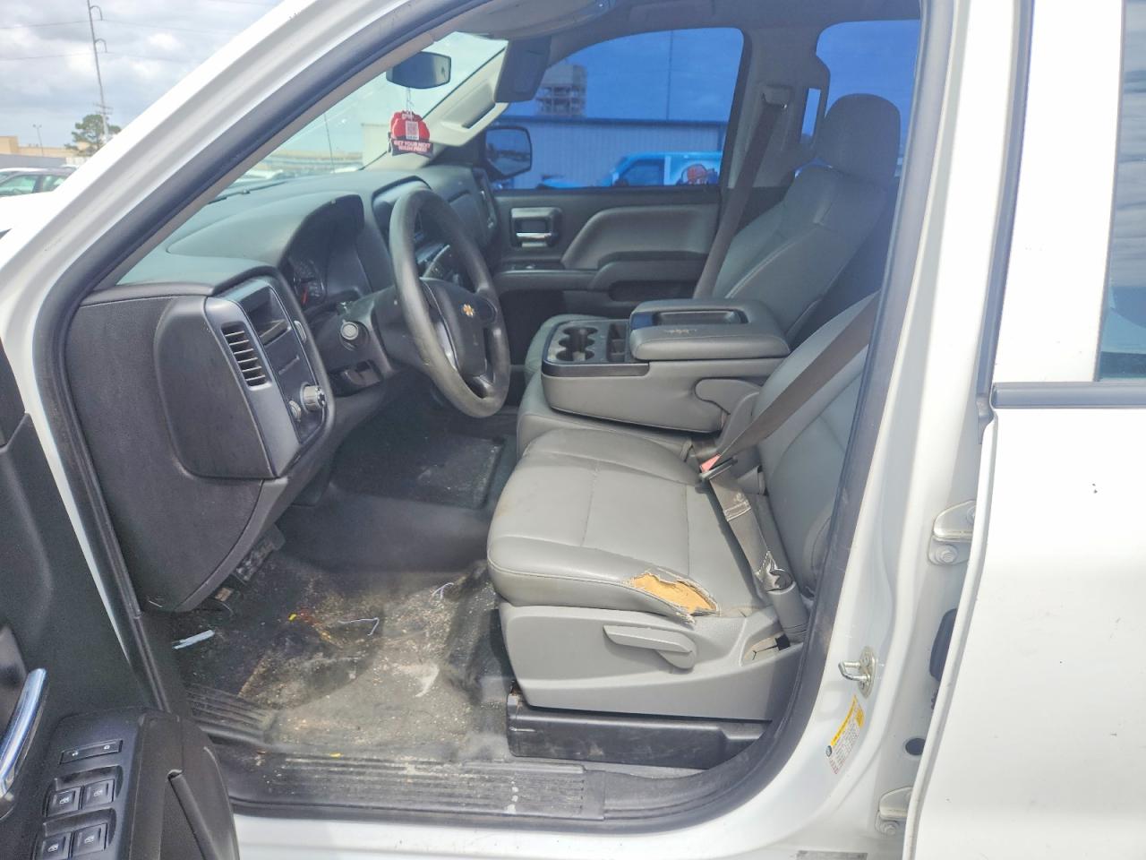 2015 Chevrolet Silverado C1500 White vin: 1GCRCPEH5FZ149515