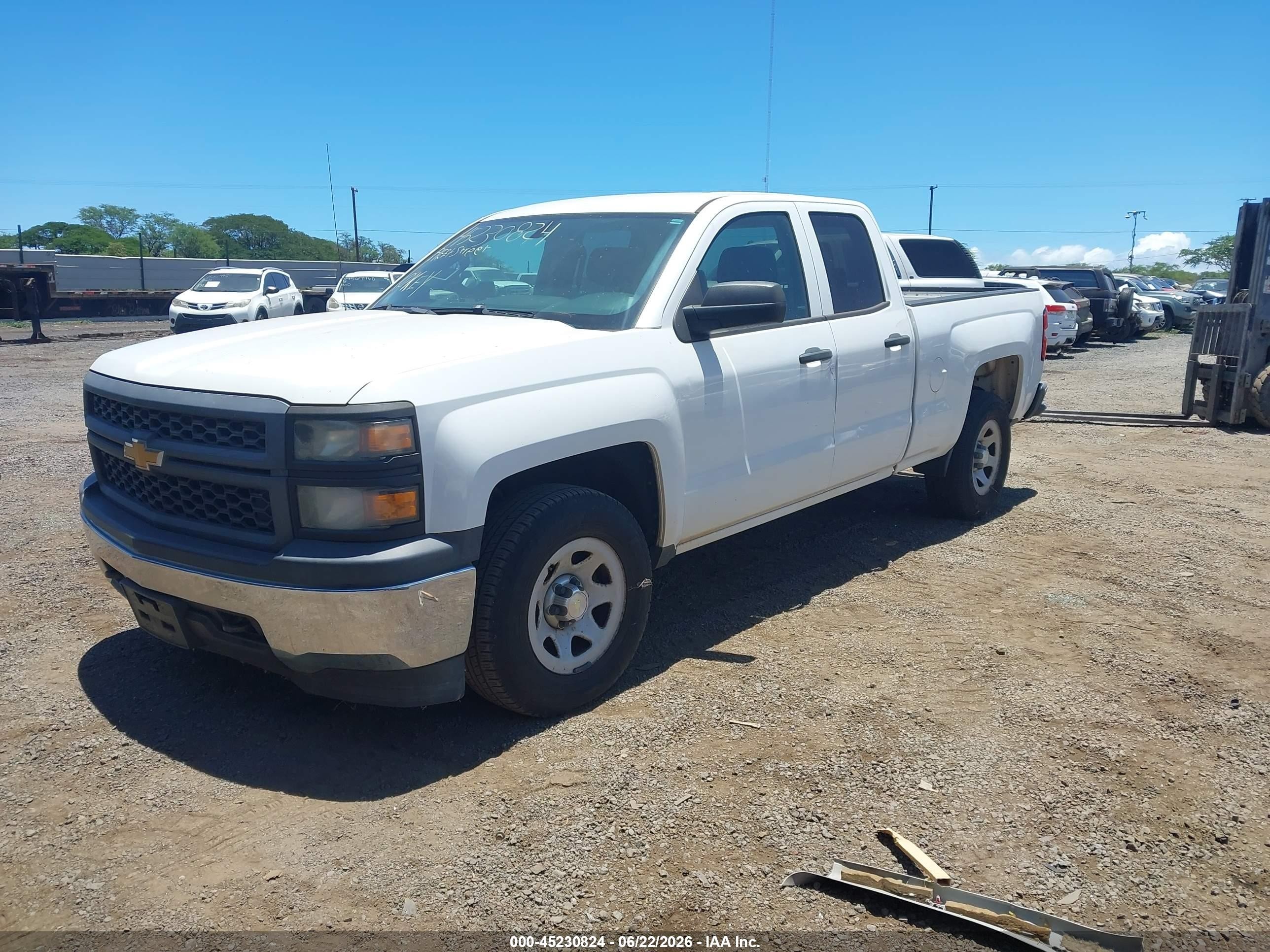 2015 Chevrolet Silverado 1500 Wt Белый vin: 1GCRCPEH6FZ234119