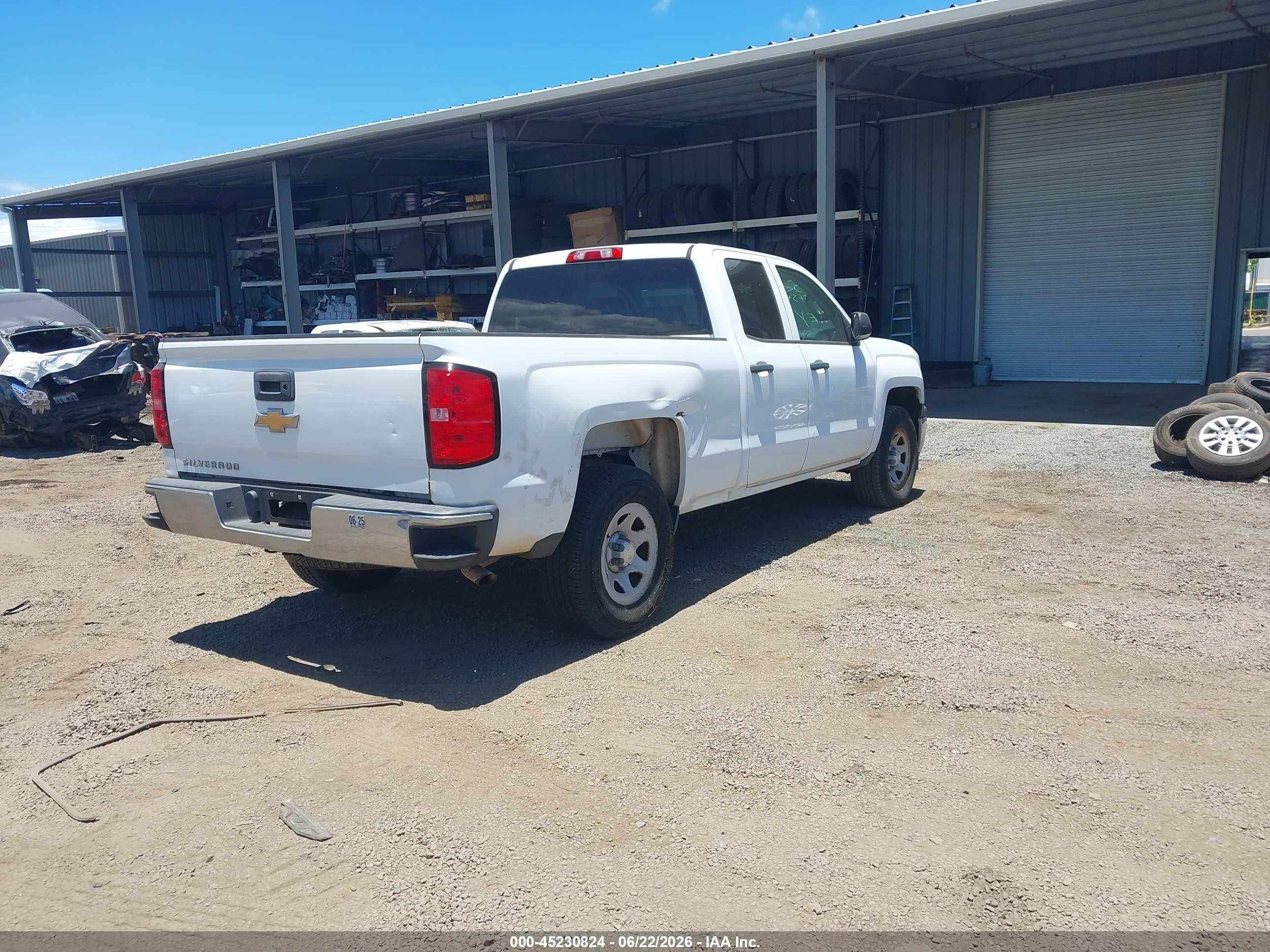 2015 Chevrolet Silverado 1500 Wt Белый vin: 1GCRCPEH6FZ234119
