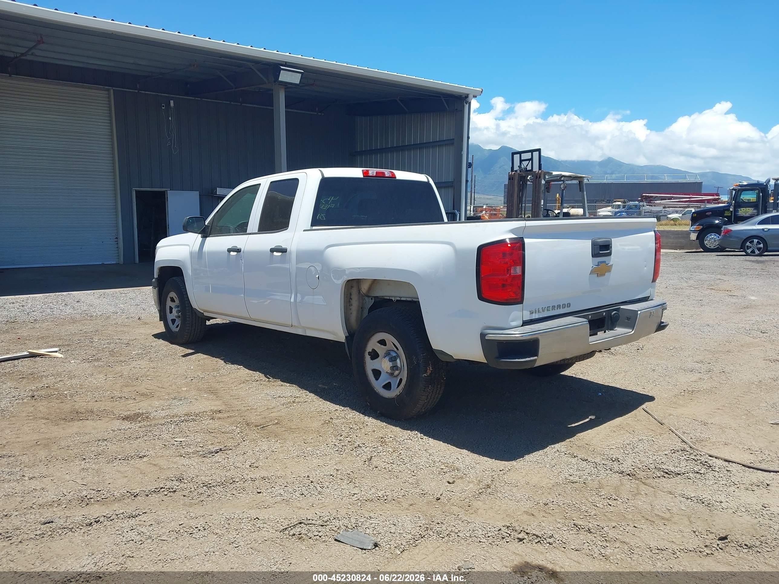 2015 Chevrolet Silverado 1500 Wt Белый vin: 1GCRCPEH6FZ234119