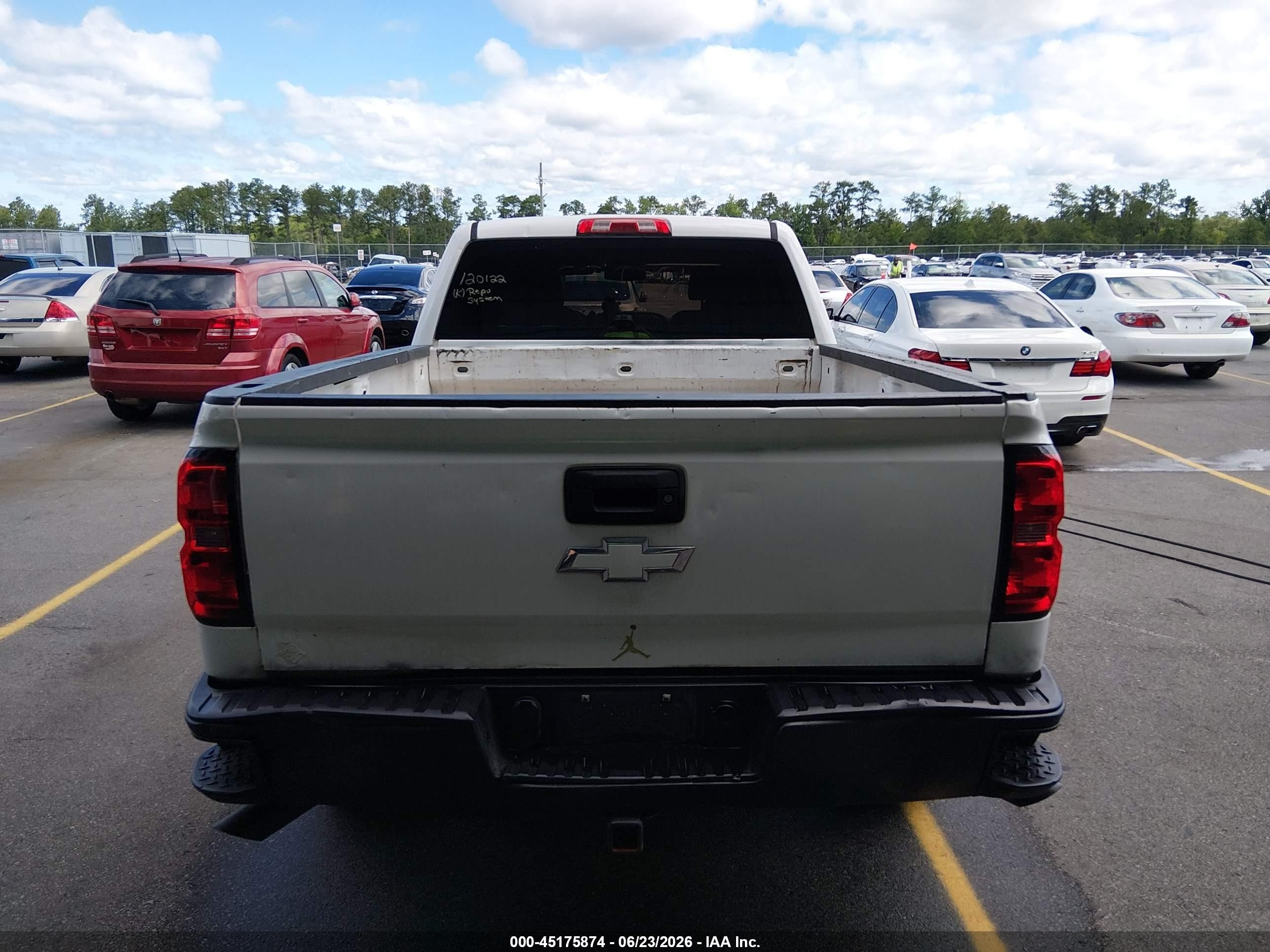 2014 Chevrolet Silverado 1500 Work Truck 1wt White vin: 1GCRCPEH8EZ120122