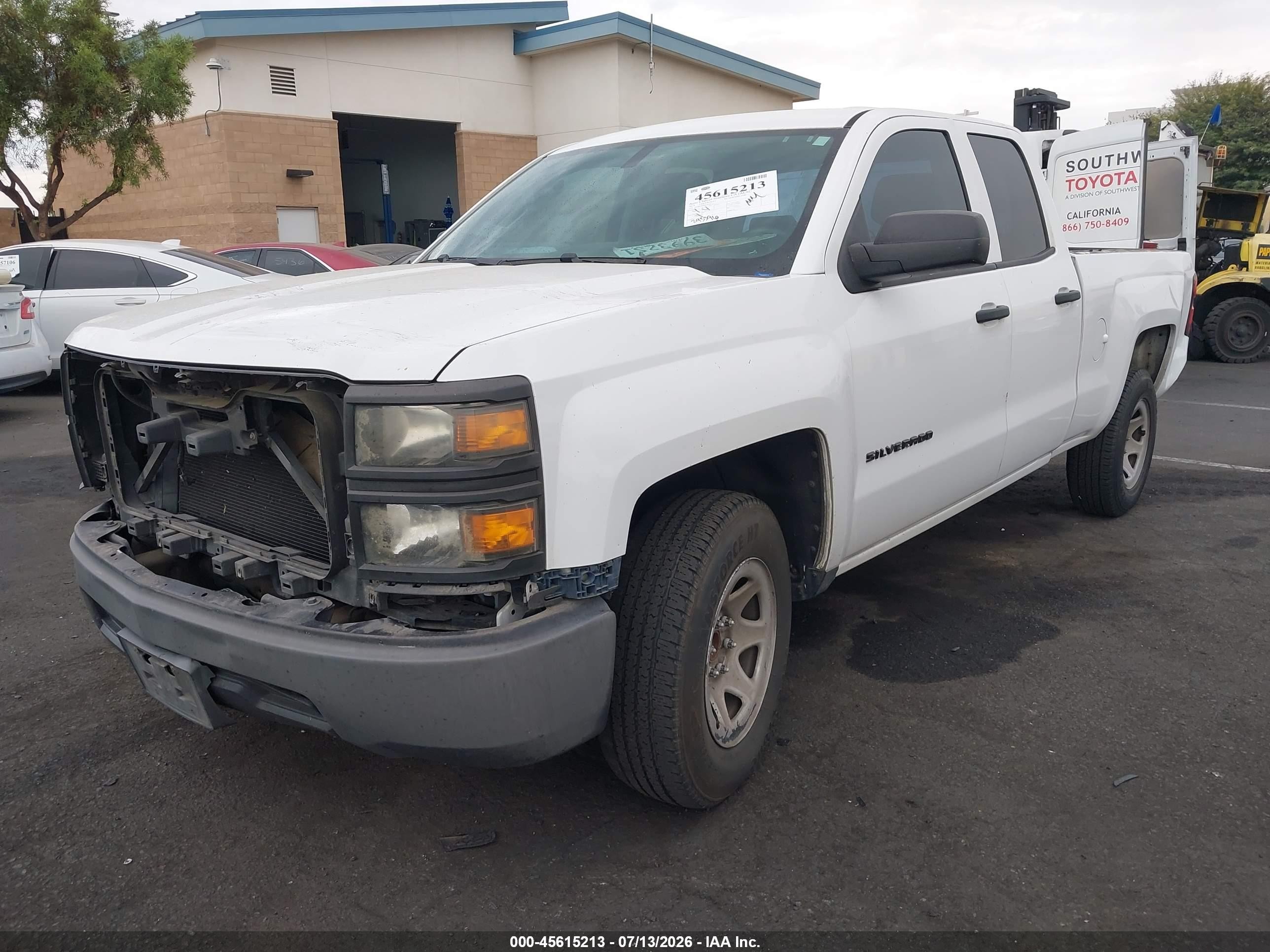 2014 Chevrolet Silverado 1500 Work Truck 1wt White vin: 1GCRCPEH8EZ258727