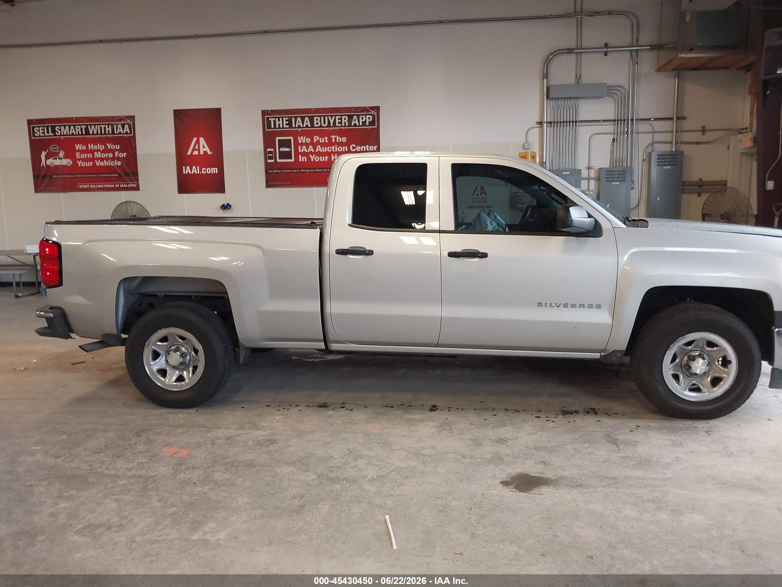 2015 Chevrolet Silverado 1500 Ls Gray vin: 1GCRCPEH8FZ146009