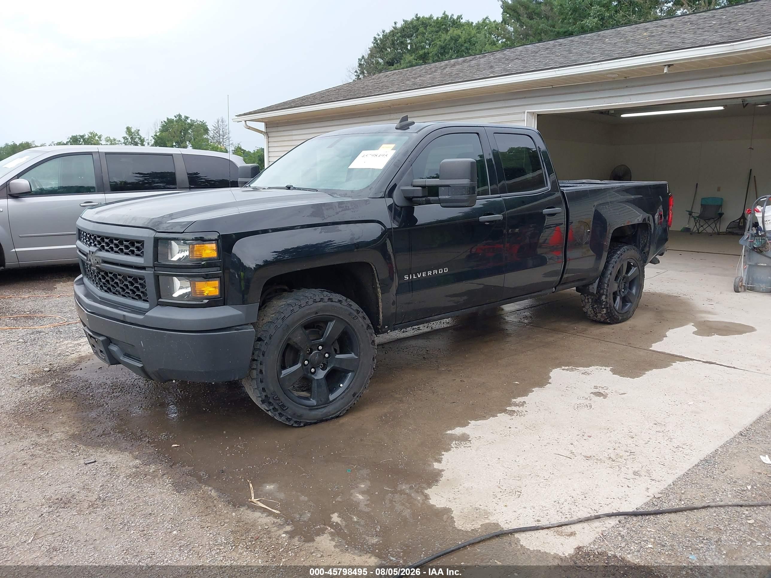 2015 Chevrolet Silverado 1500 Work Truck Черный vin: 1GCRCPEH8FZ316255