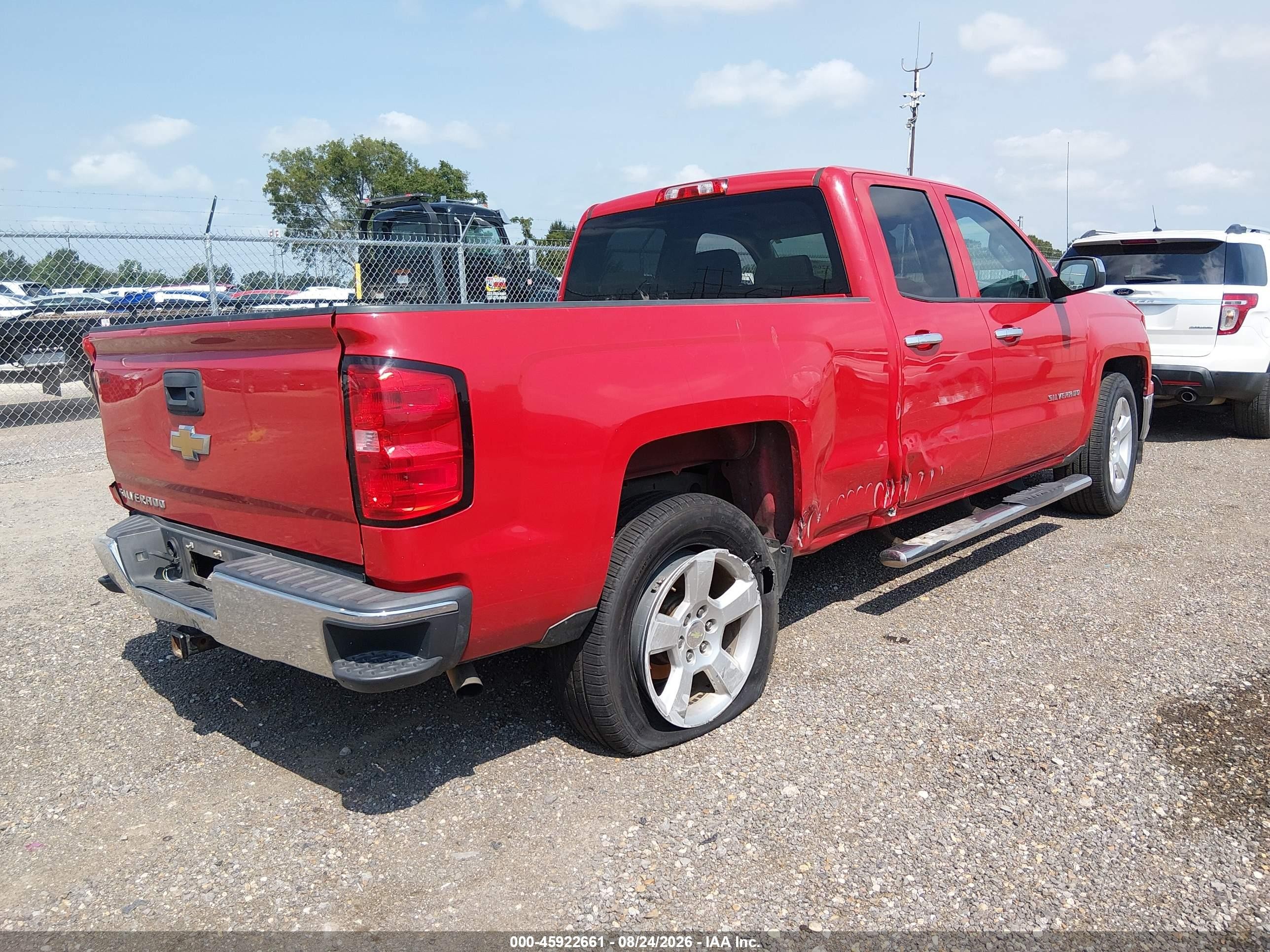 2015 Chevrolet Silverado 1500 Ls Red vin: 1GCRCPEH8FZ323688