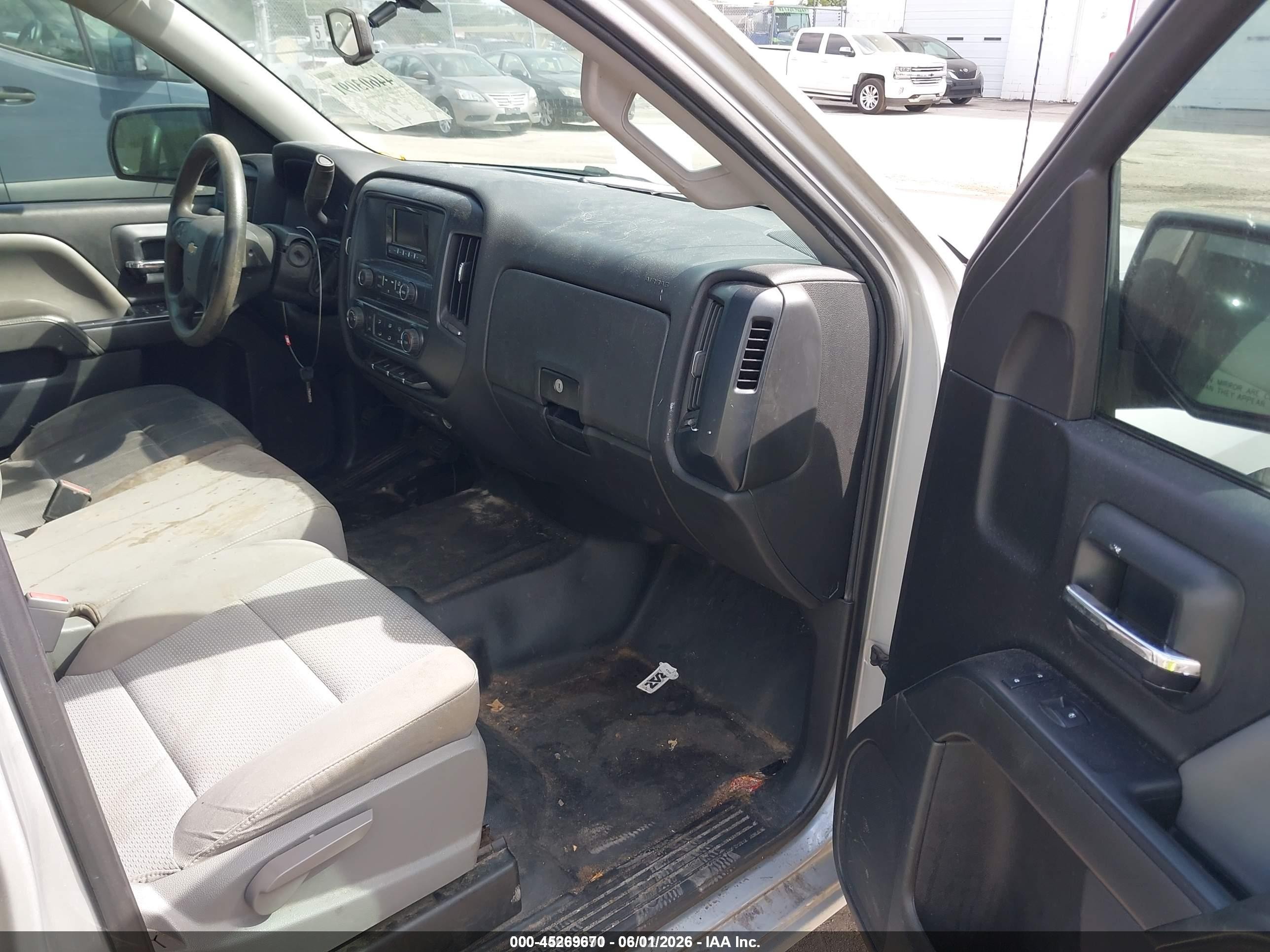 2015 Chevrolet Silverado 1500 Wt Silver vin: 1GCRCPEH9FZ204709
