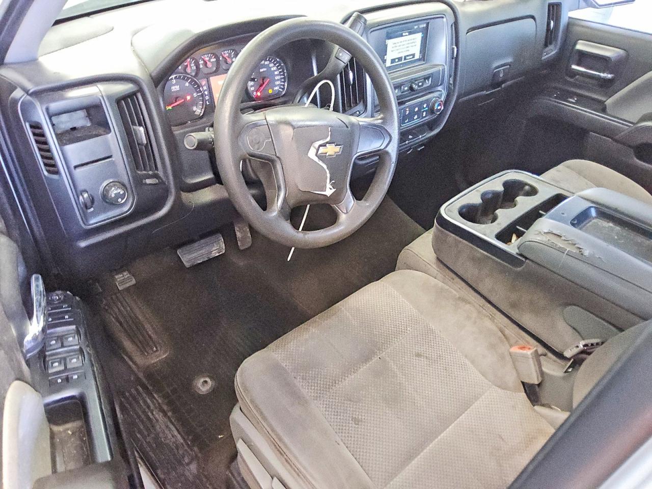 2017 Chevrolet Silverado C1500 Custom White vin: 1GCRCPEH9HZ288856