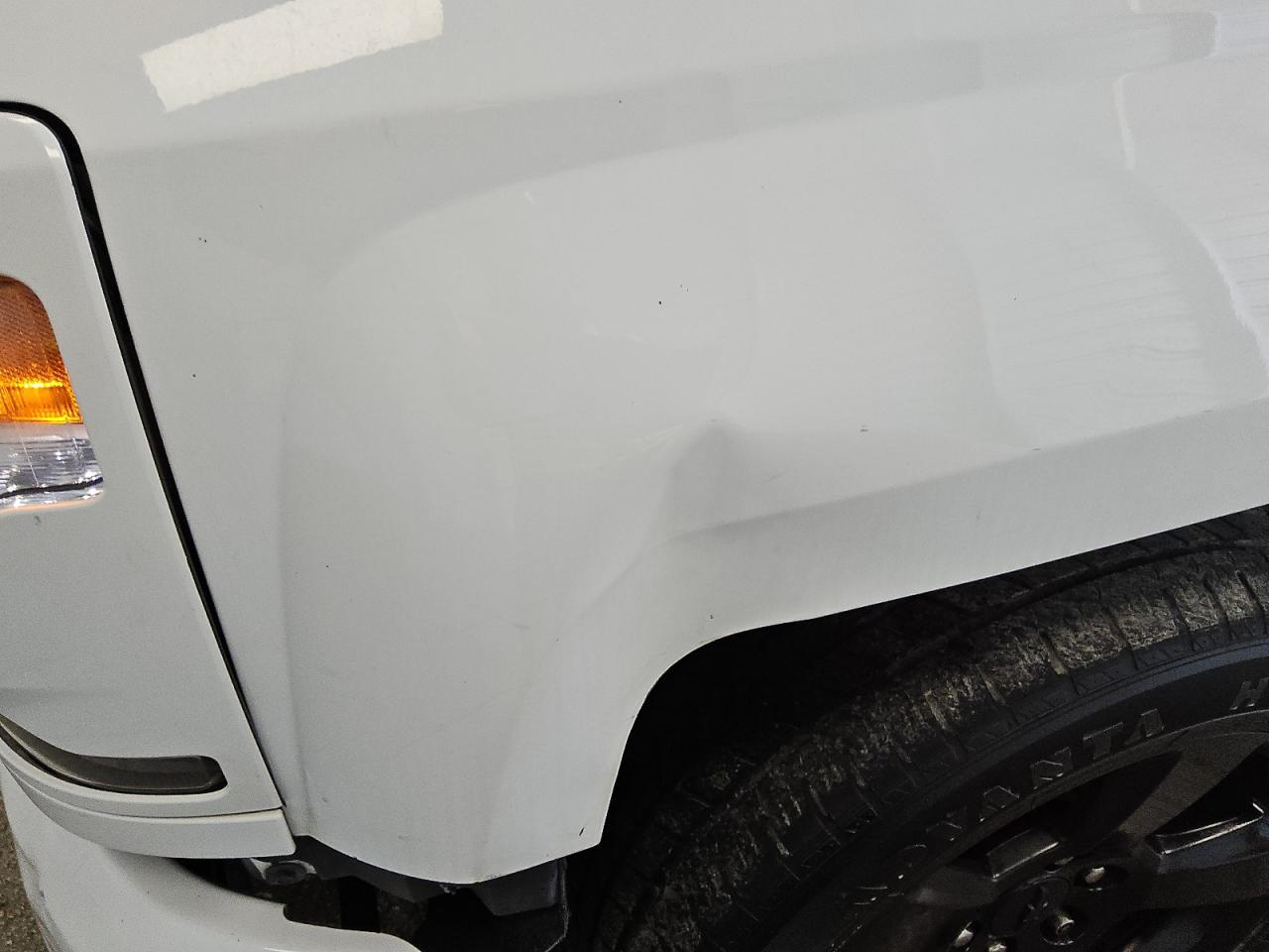 2017 Chevrolet Silverado C1500 Custom White vin: 1GCRCPEH9HZ288856 Damage: Left Front Fender, Dent(S) W/No Paint Dmg, 4 To 5 Inches