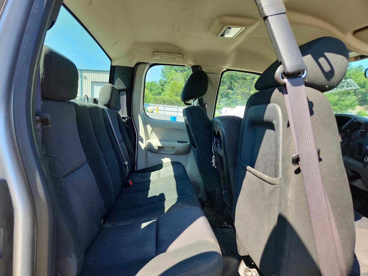 2012 Chevrolet Silverado C1500 Silver vin: 1GCRCPEX0CZ148369