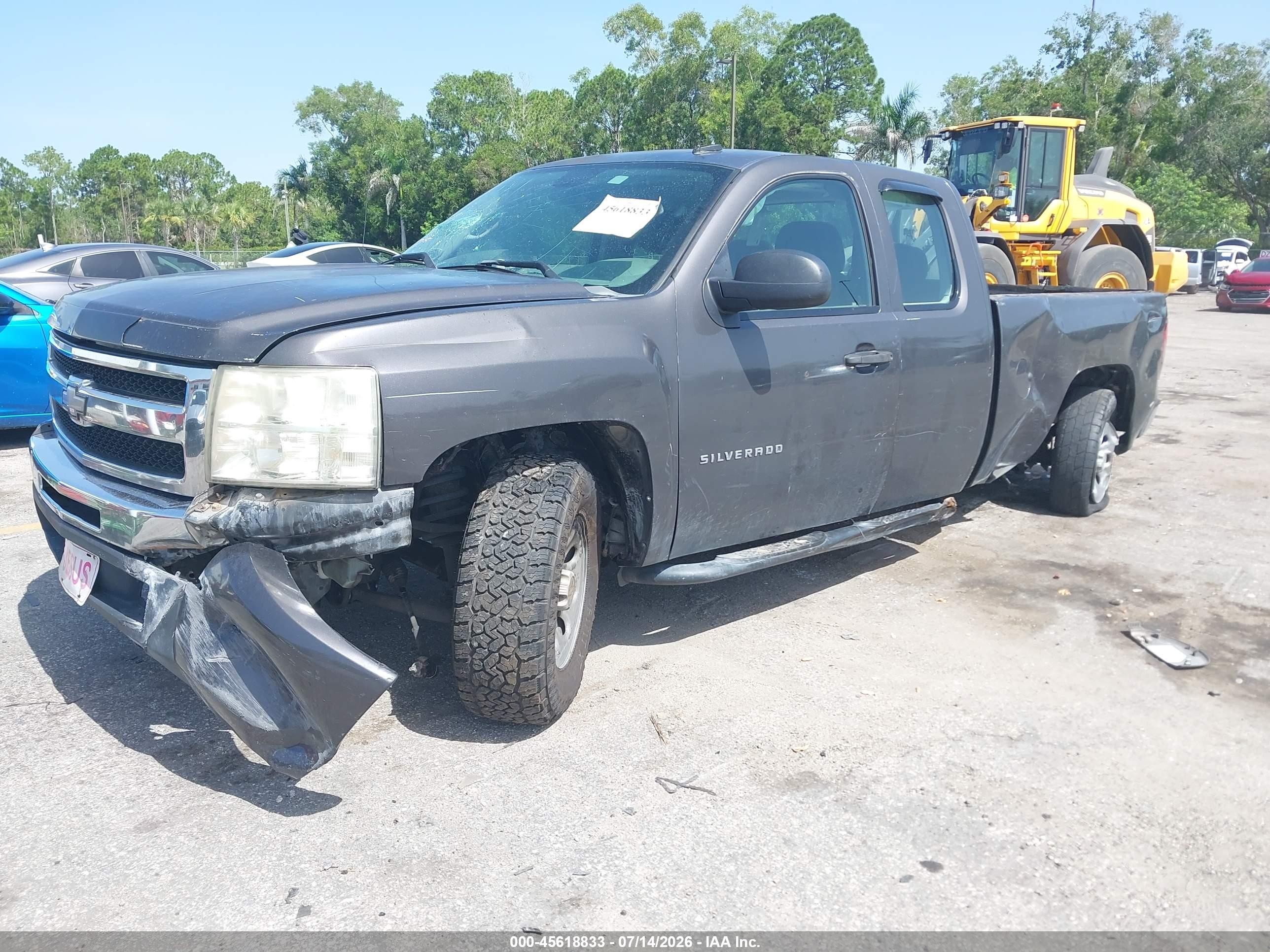 2011 Chevrolet Silverado 1500 Work Truck Silver vin: 1GCRCPEX1BZ211557