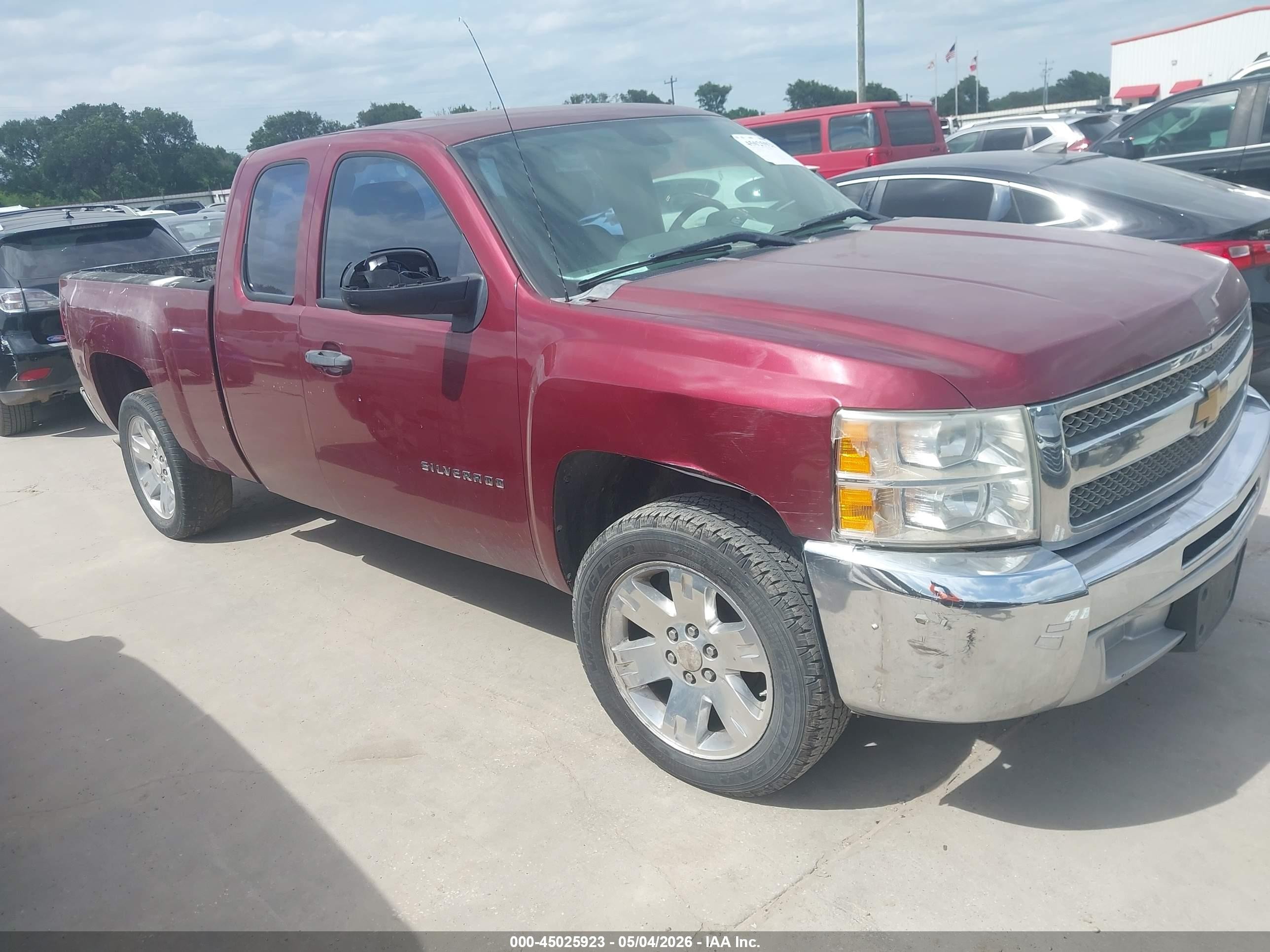 2013 Chevrolet Silverado 1500 Work Truck Maroon vin: 1GCRCPEX2DZ408871