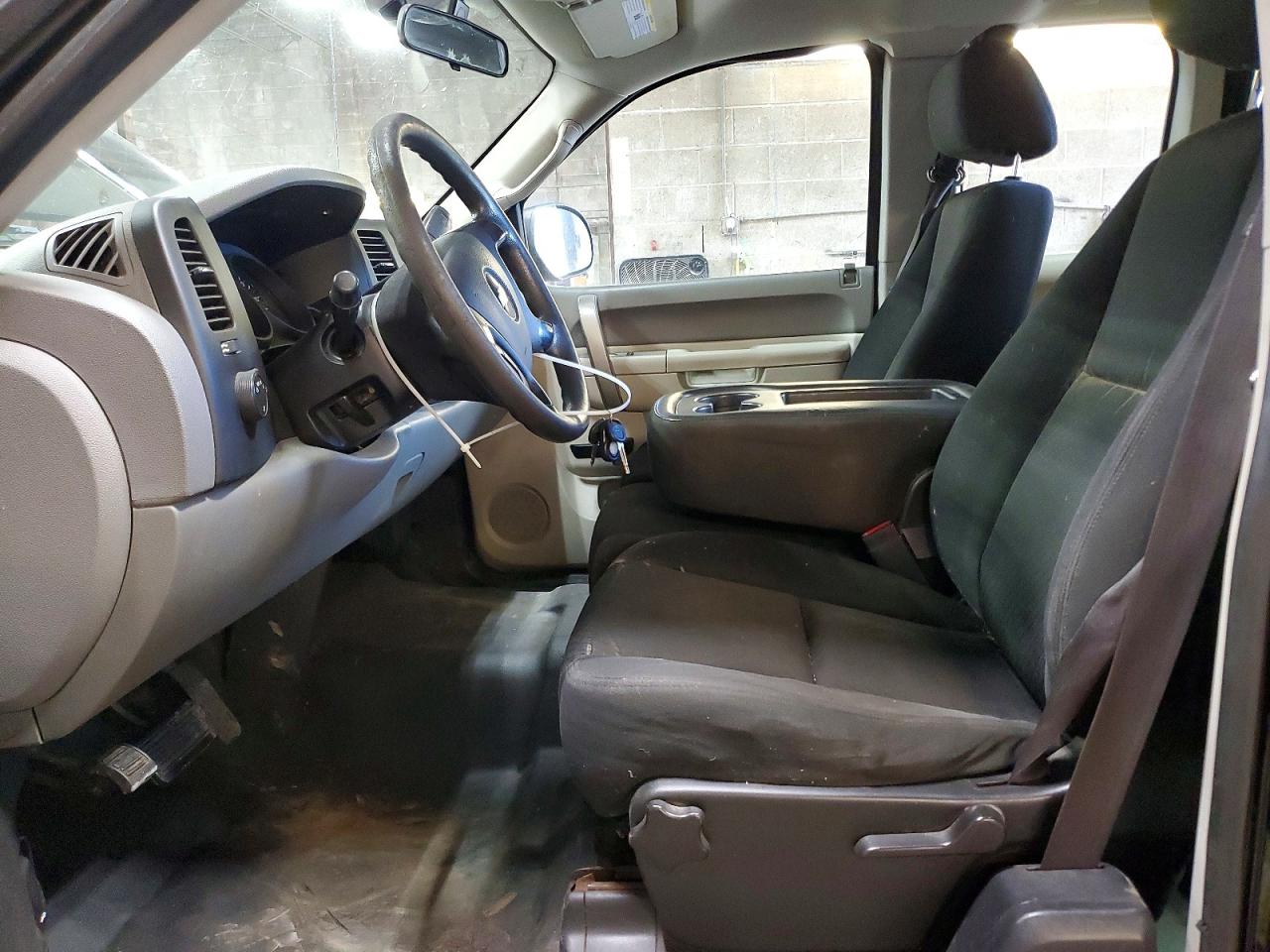 2011 Chevrolet Silverado C1500 Black vin: 1GCRCPEX3BZ267273